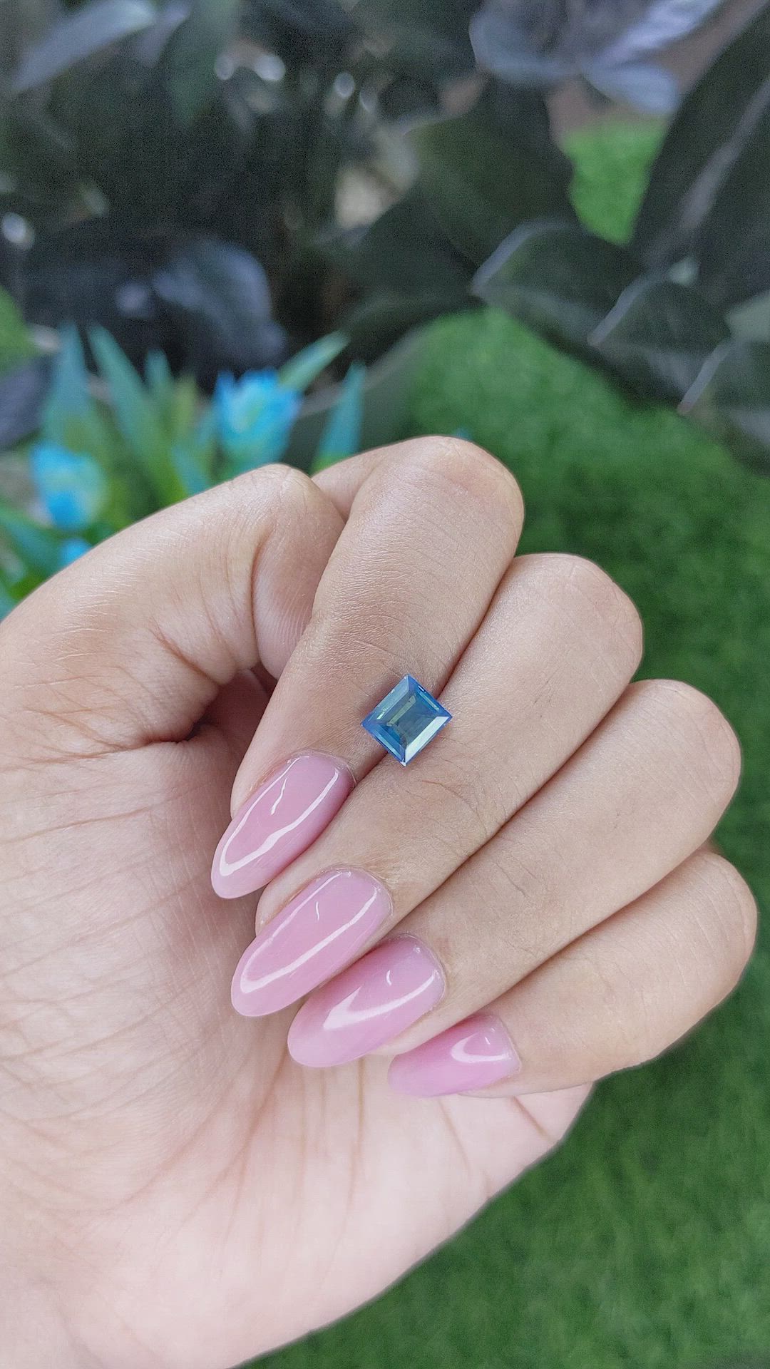 1.52 Ct. Greenish Blue Sapphire from Nigeria Size Video