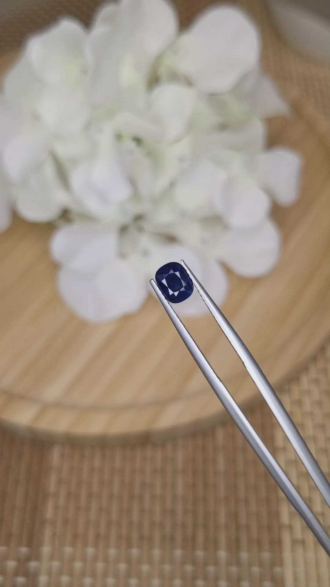 1.09 Ct. Blue Sapphire from Madagascar Size Video