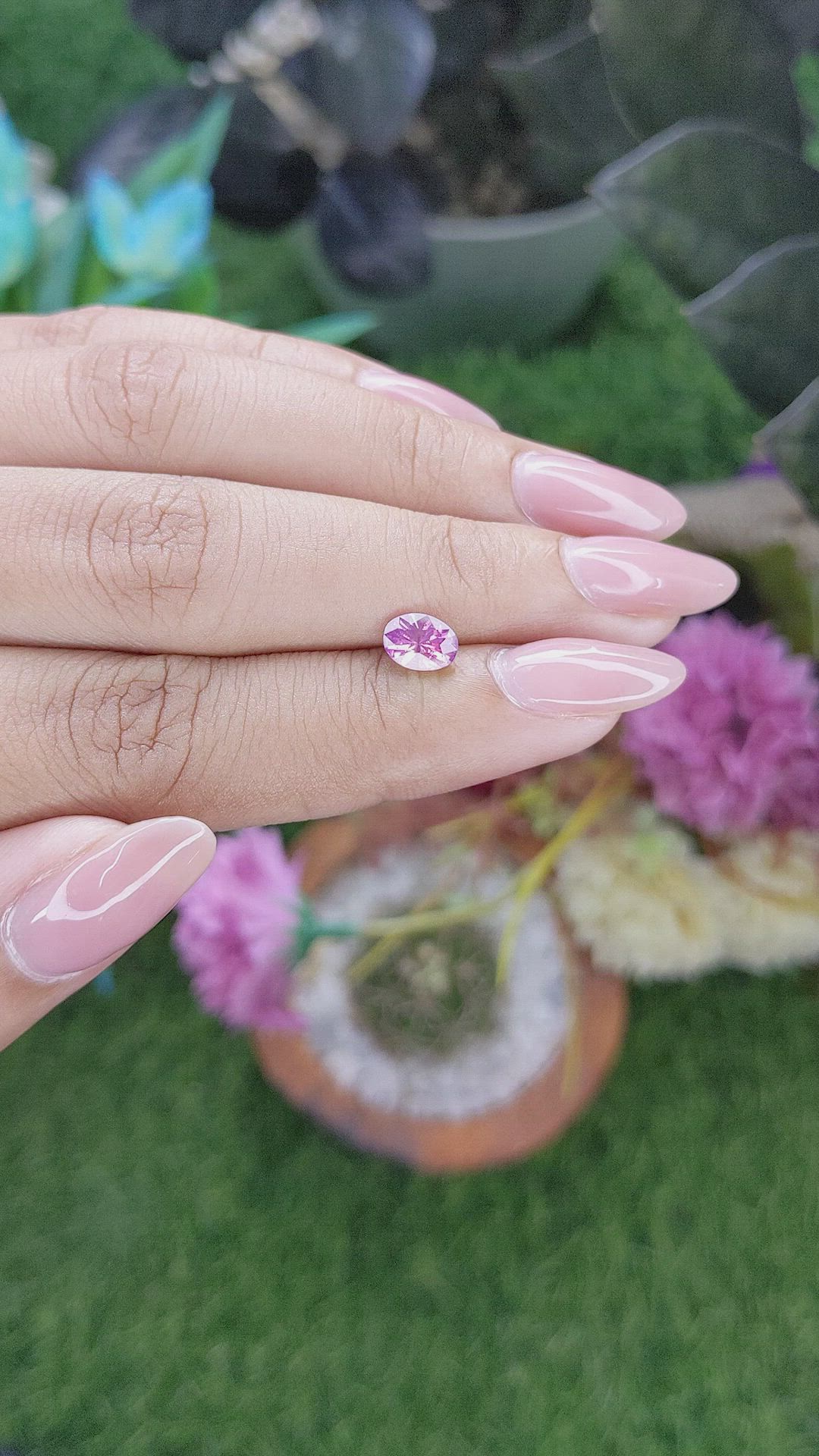 1.05 Ct. Pink Sapphire from Ceylon (Sri Lanka) Size Video
