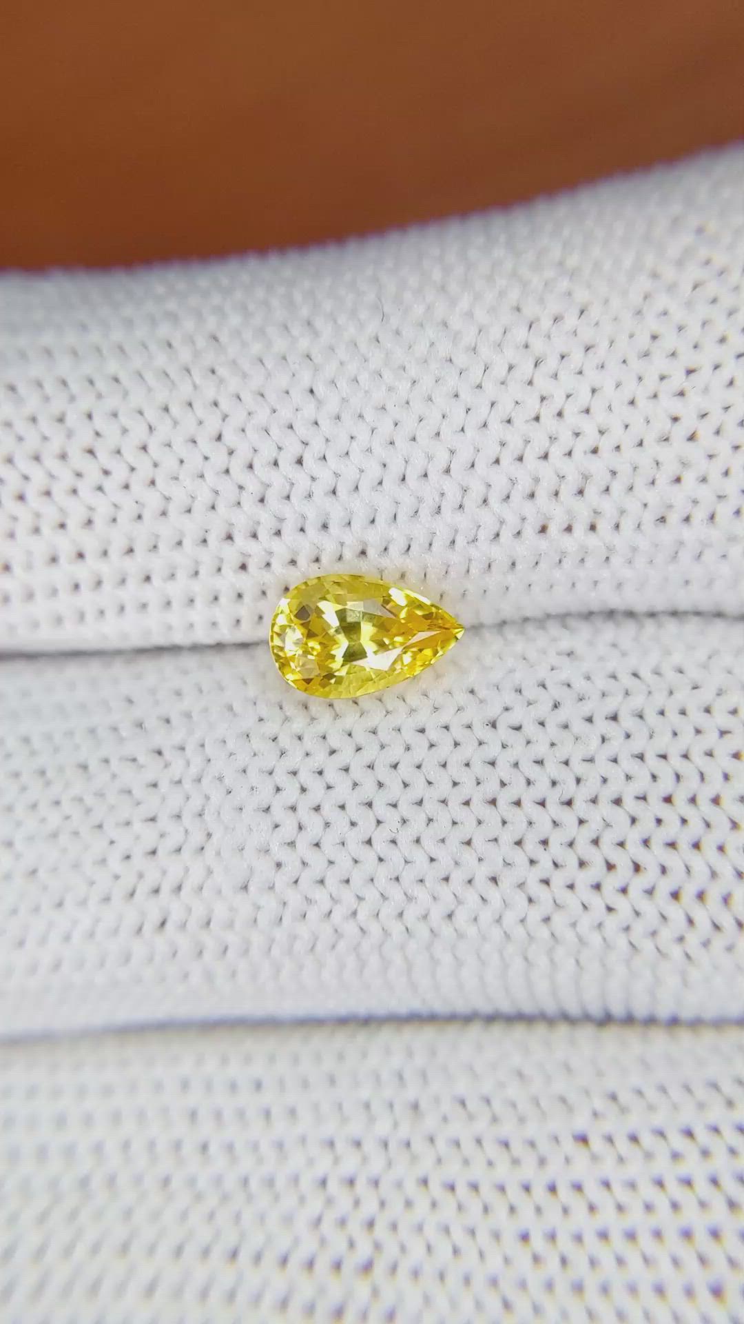 1.18 Ct. Yellow Sapphire from Ceylon (Sri Lanka) Size Video