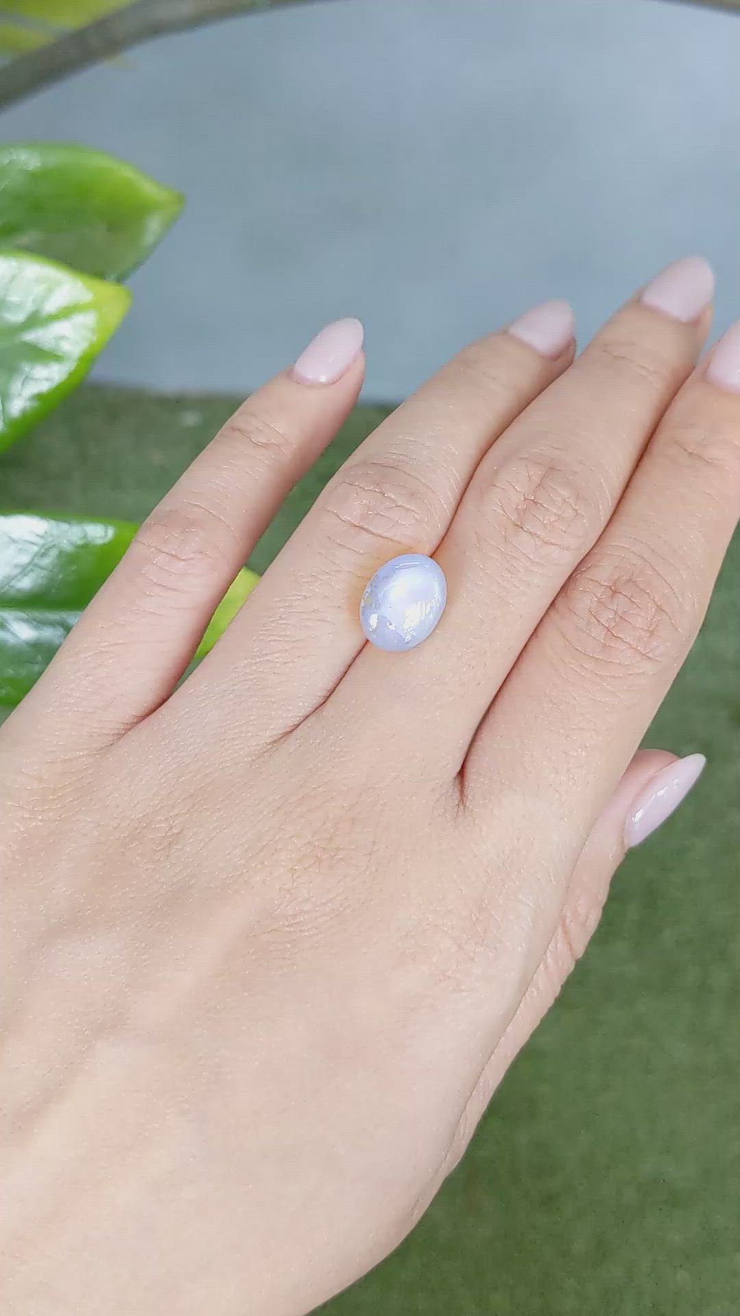7.48 Ct. Grey Star Sapphire from Ceylon (Sri Lanka) Size Video
