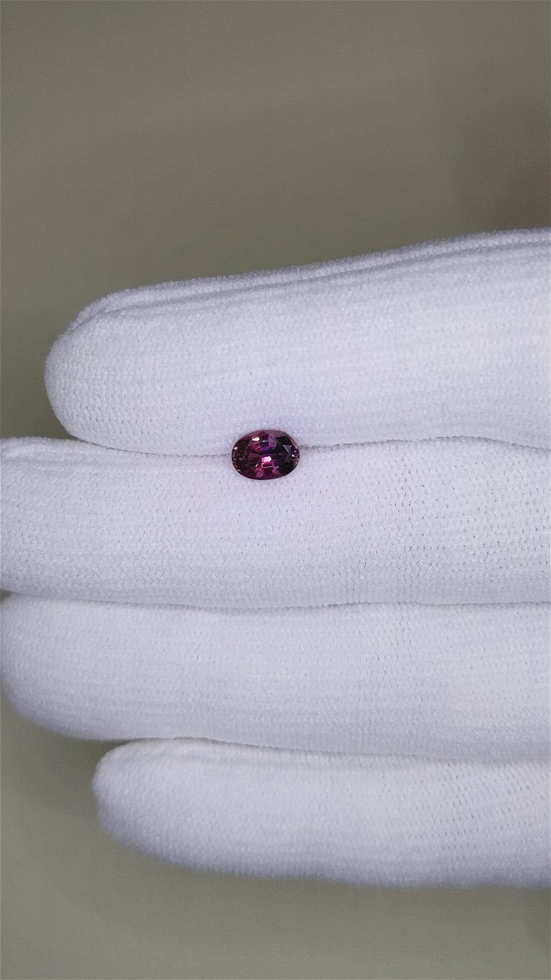 0.93 Ct. Pinkish Purple Sapphire from Ceylon (Sri Lanka) Size Video