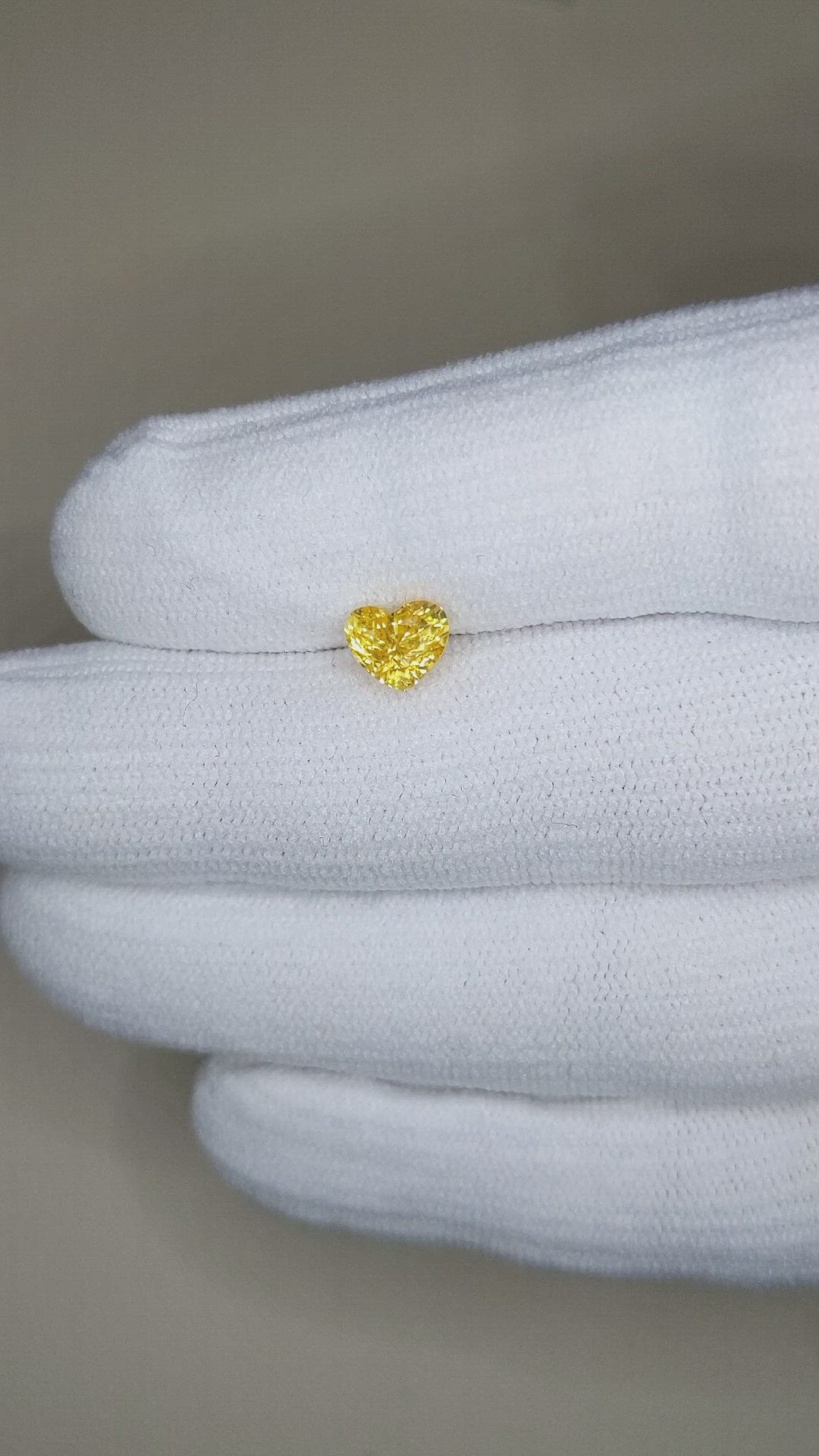 1.51 Ct. Yellow Sapphire from Ceylon (Sri Lanka) Size Video