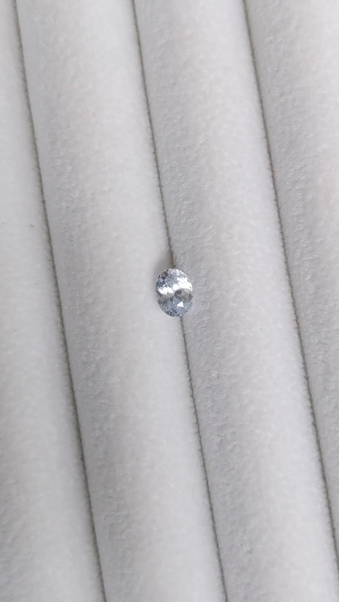 0.69 Ct. White Sapphire from Ceylon (Sri Lanka) Size Video