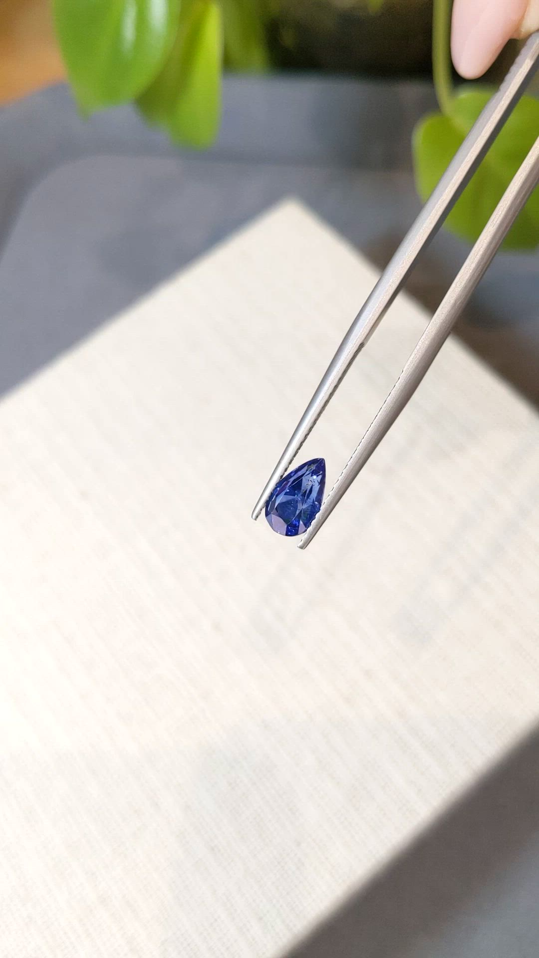 1.39 Ct. Blue Sapphire from Ceylon (Sri Lanka) Size Video
