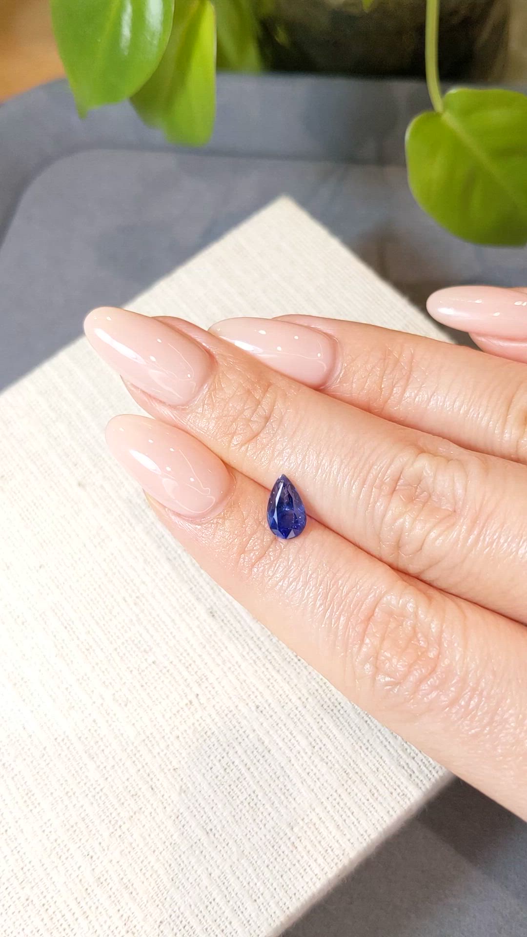 1.39 Ct. Blue Sapphire from Ceylon (Sri Lanka) Size Video