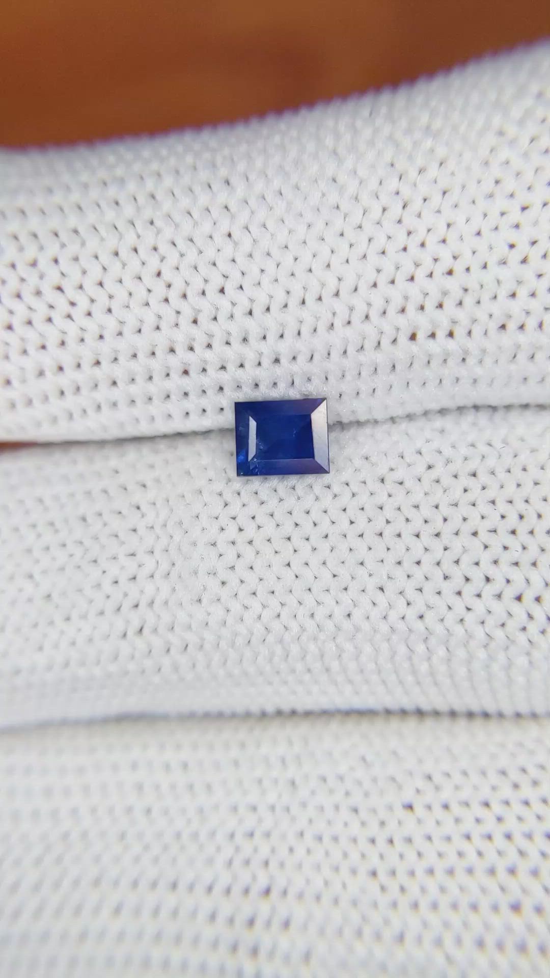 0.54 Ct. Blue Sapphire from Ceylon (Sri Lanka) Size Video