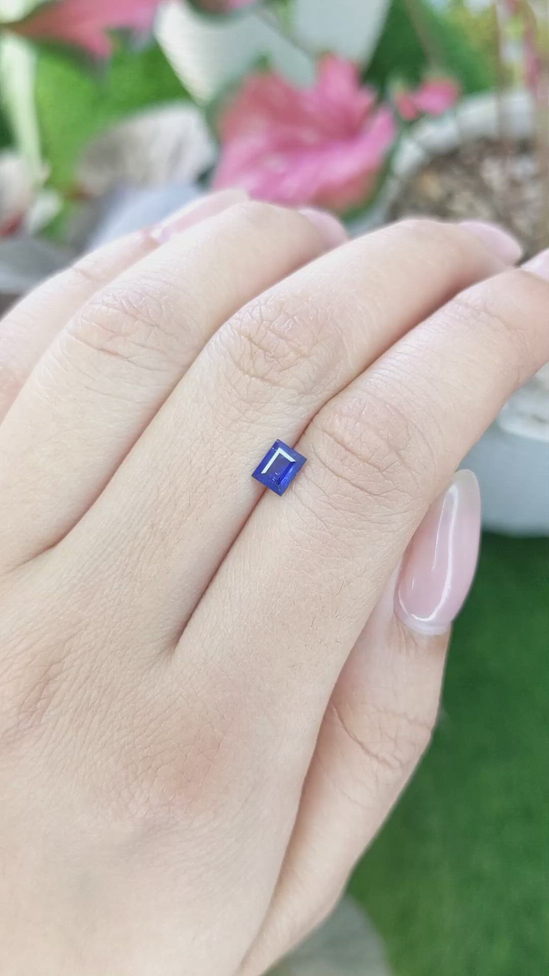 0.54 Ct. Blue Sapphire from Ceylon (Sri Lanka) Size Video