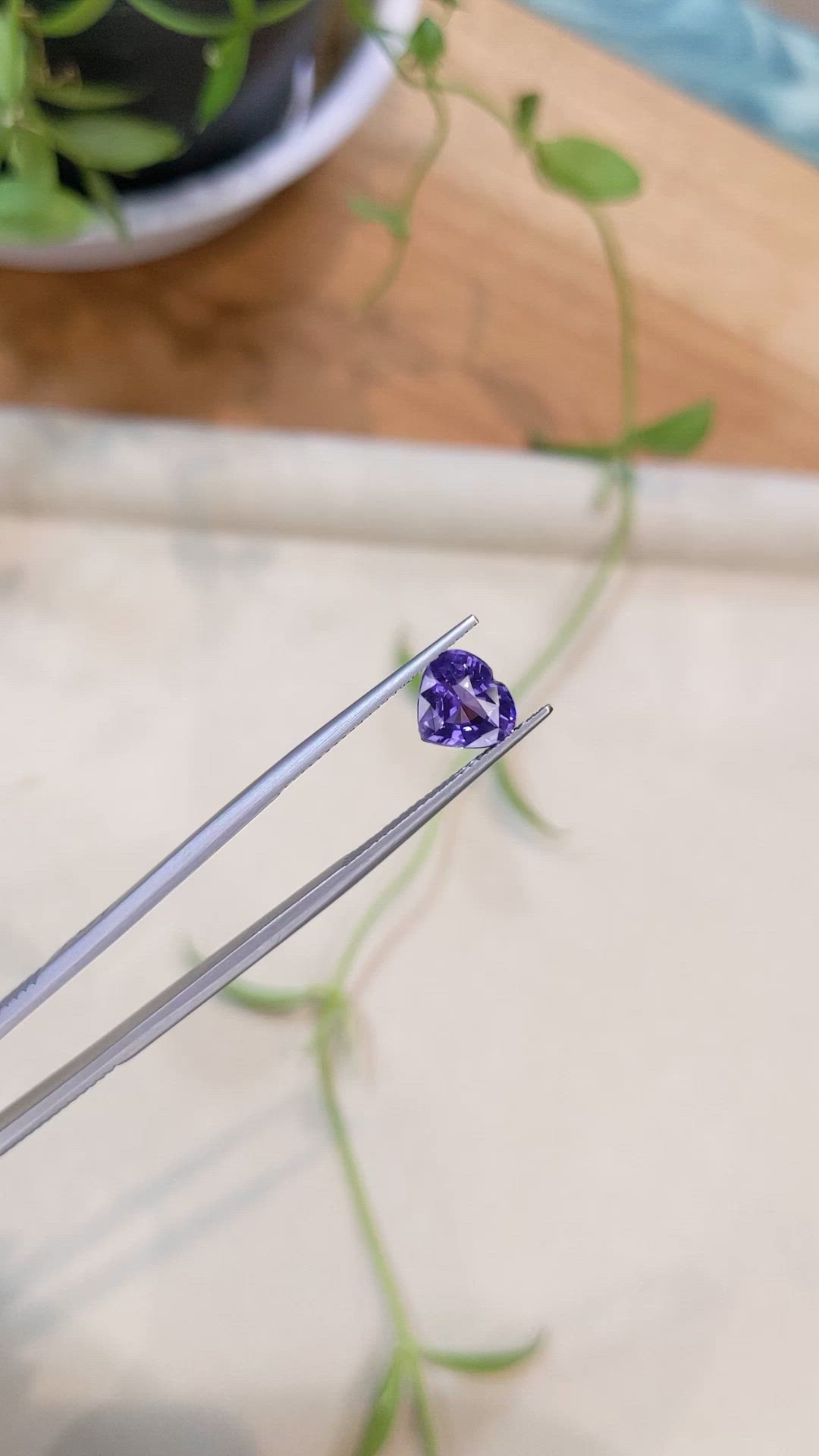 2.20 Ct. Purple Sapphire from Ceylon (Sri Lanka) Size Video