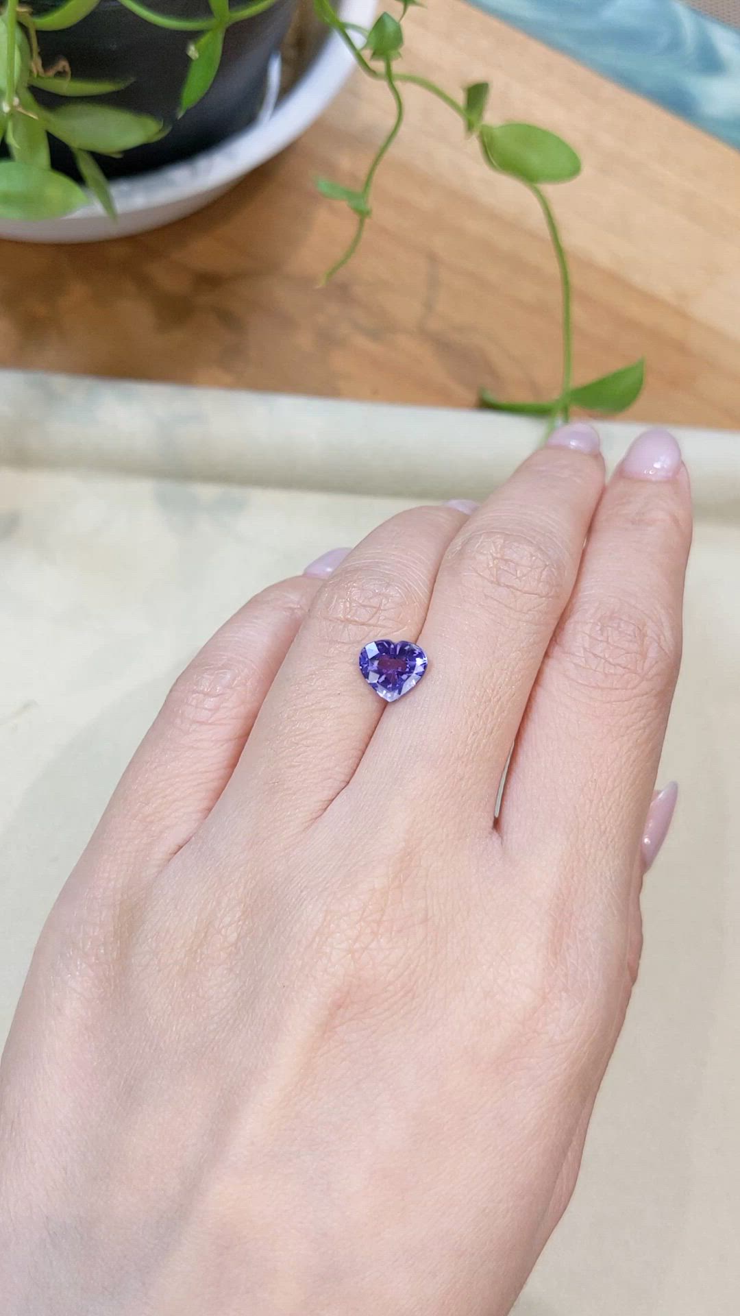 2.20 Ct. Purple Sapphire from Ceylon (Sri Lanka) Size Video