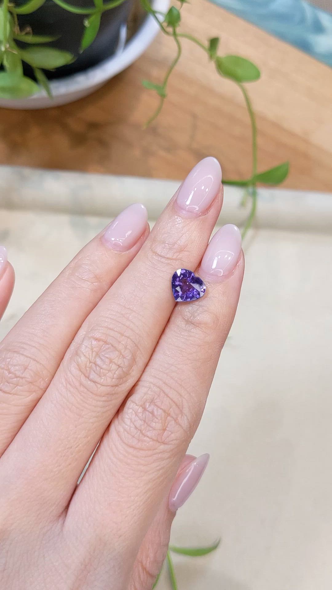 2.20 Ct. Purple Sapphire from Ceylon (Sri Lanka) Size Video