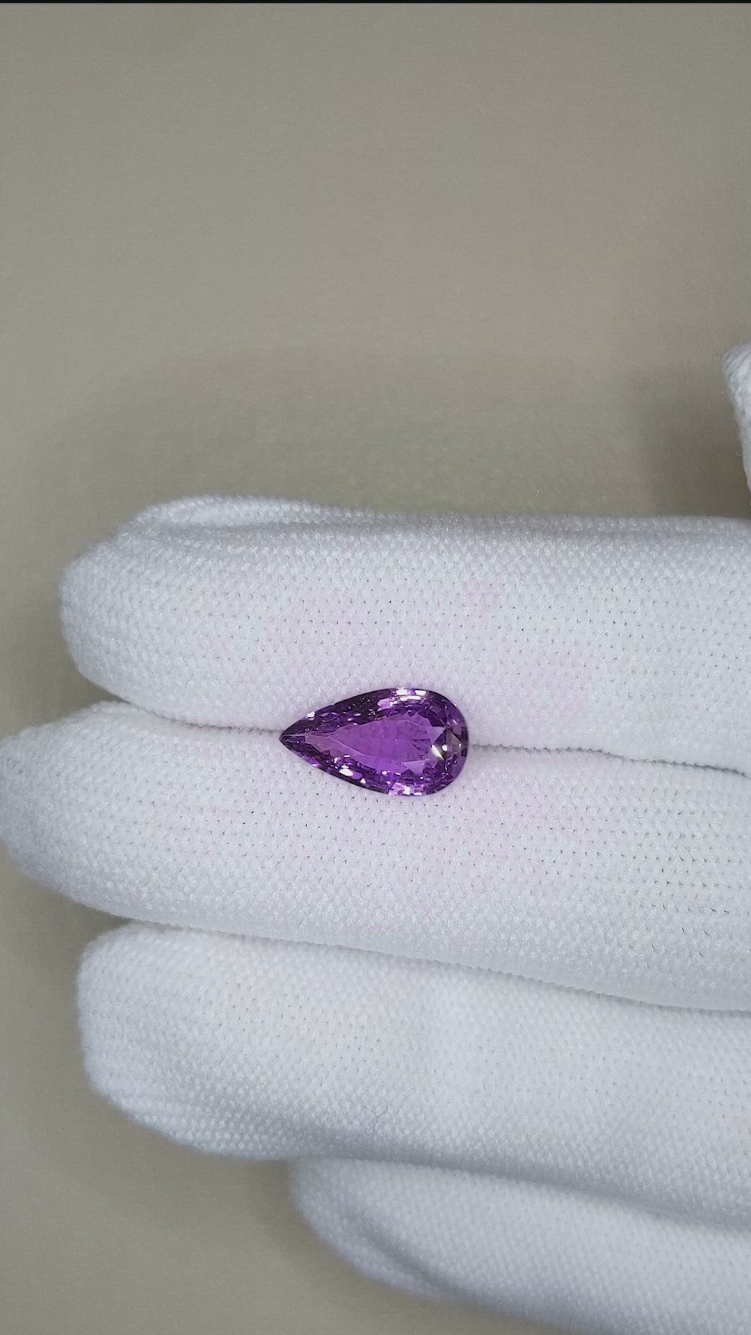 2.60 Ct. Purple Sapphire from Ceylon (Sri Lanka) Size Video