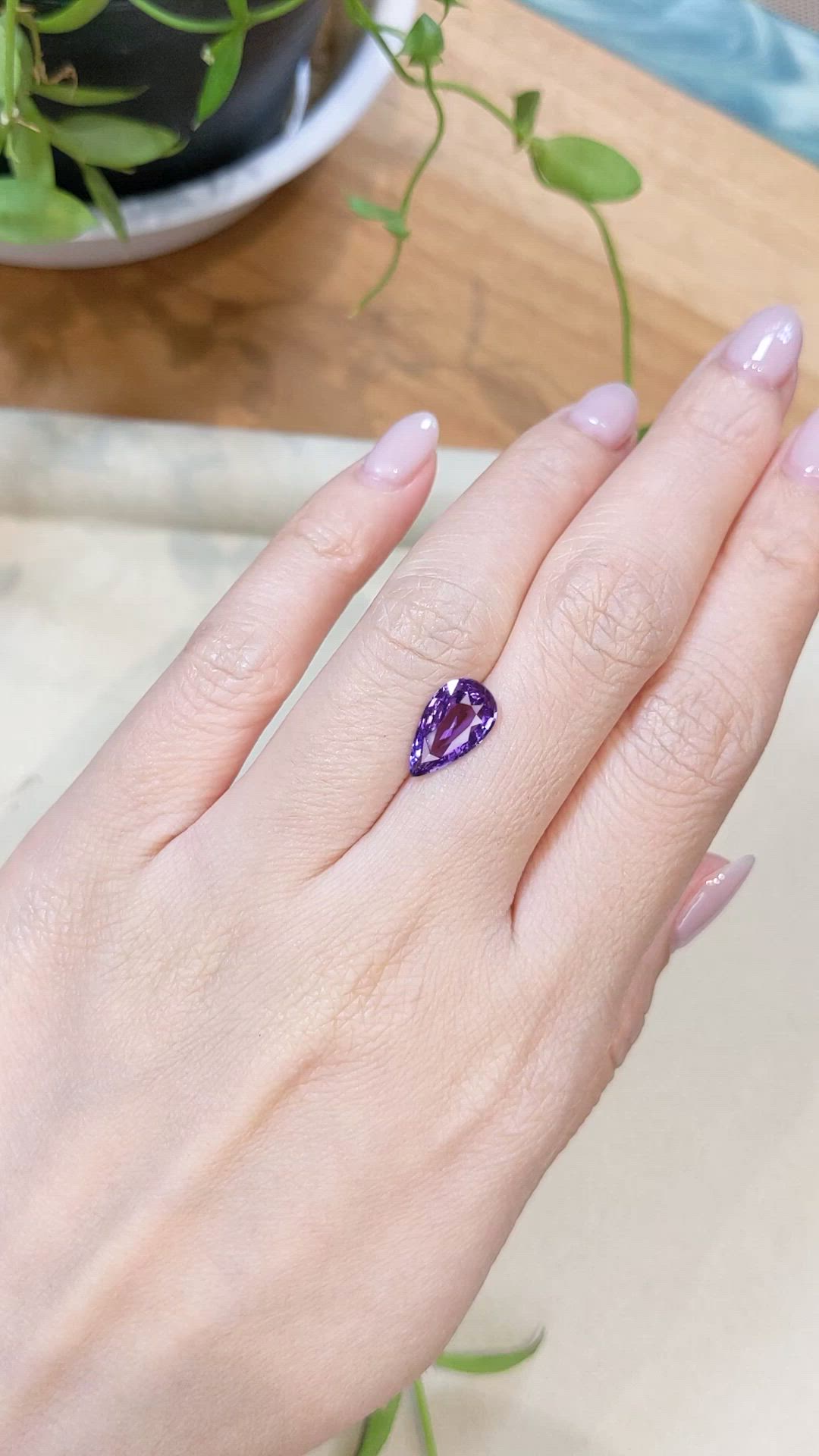 2.60 Ct. Purple Sapphire from Ceylon (Sri Lanka) Size Video