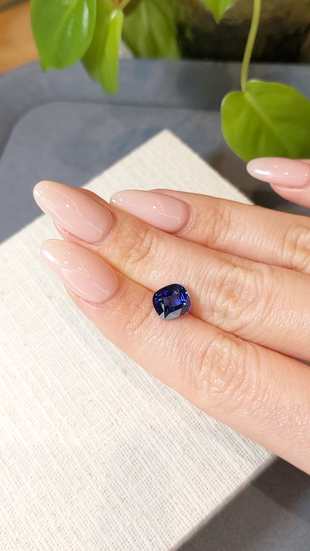 3.08 Ct. Blue Sapphire from Ceylon (Sri Lanka) Size Video