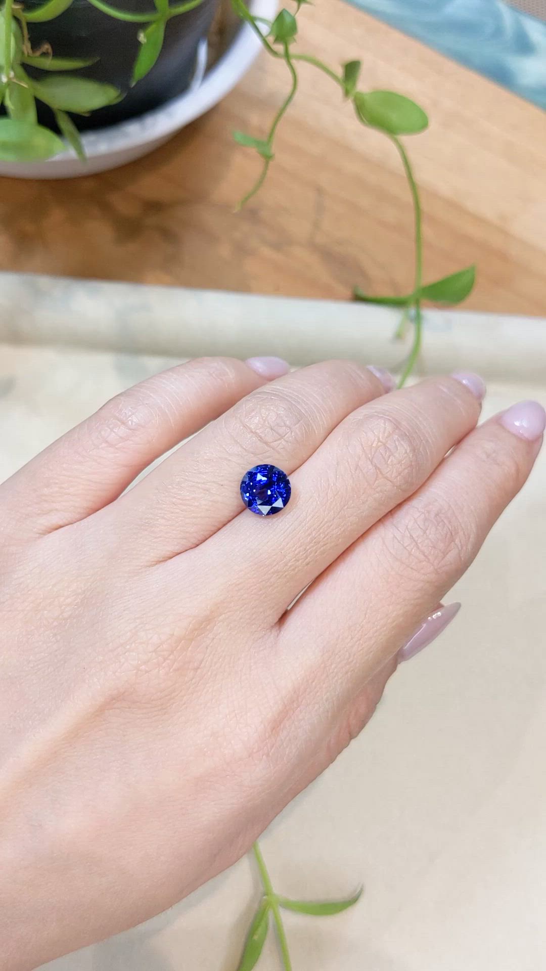 3.04 Ct. Blue Sapphire from Ceylon (Sri Lanka) Size Video
