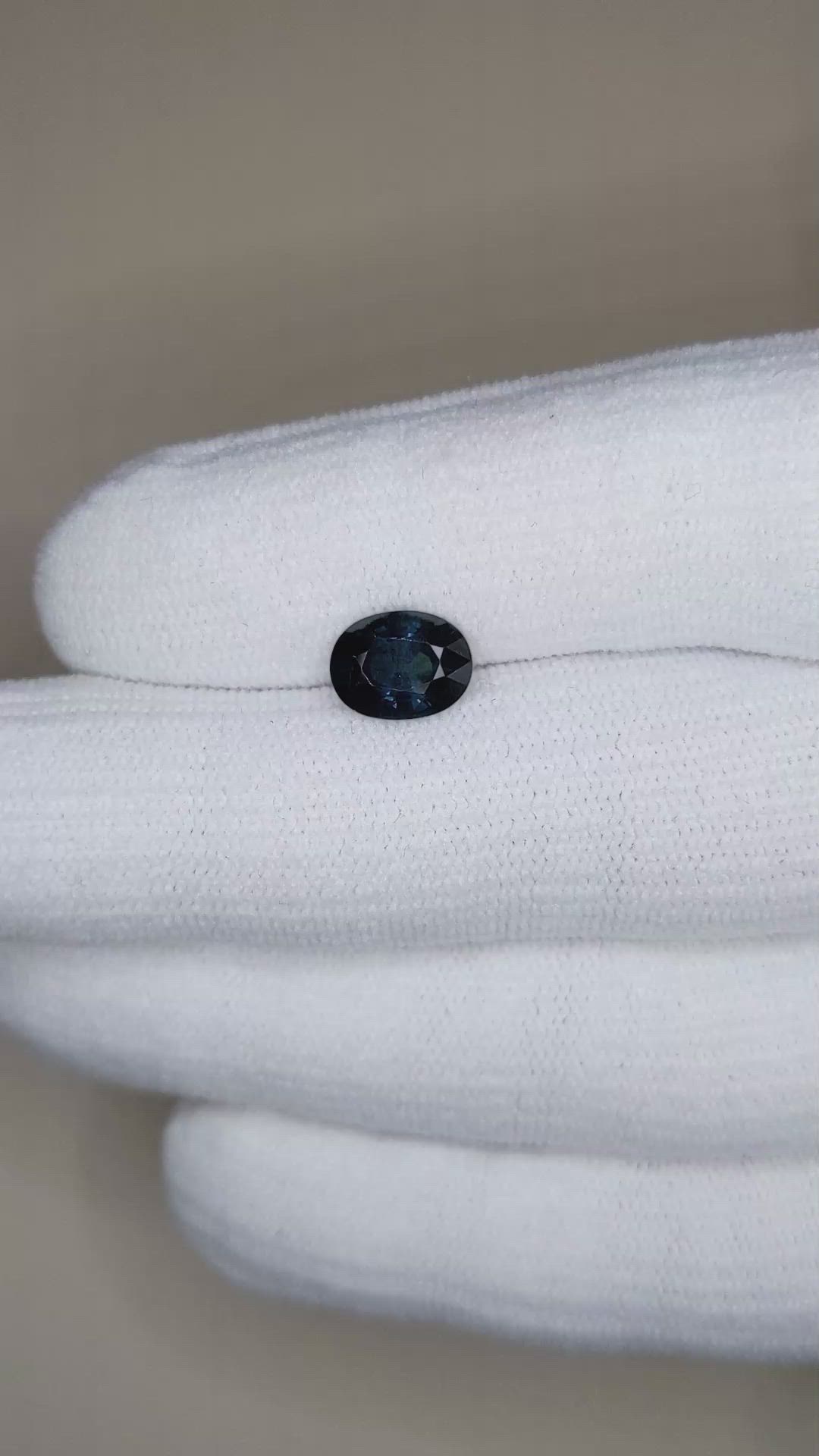 2.40 Ct. Greenish Blue Sapphire from Ceylon (Sri Lanka) Size Video