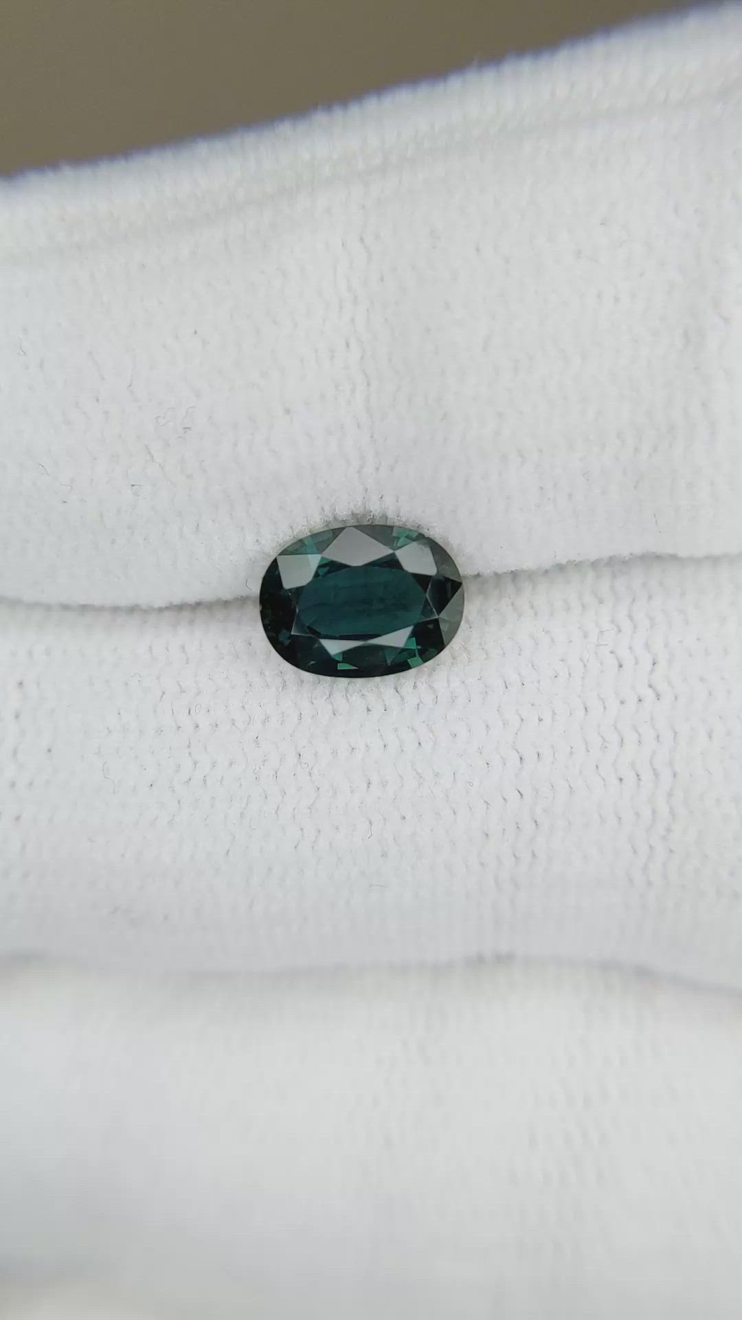 1.52 Ct. Bluish Green Sapphire from Ceylon (Sri Lanka) Size Video