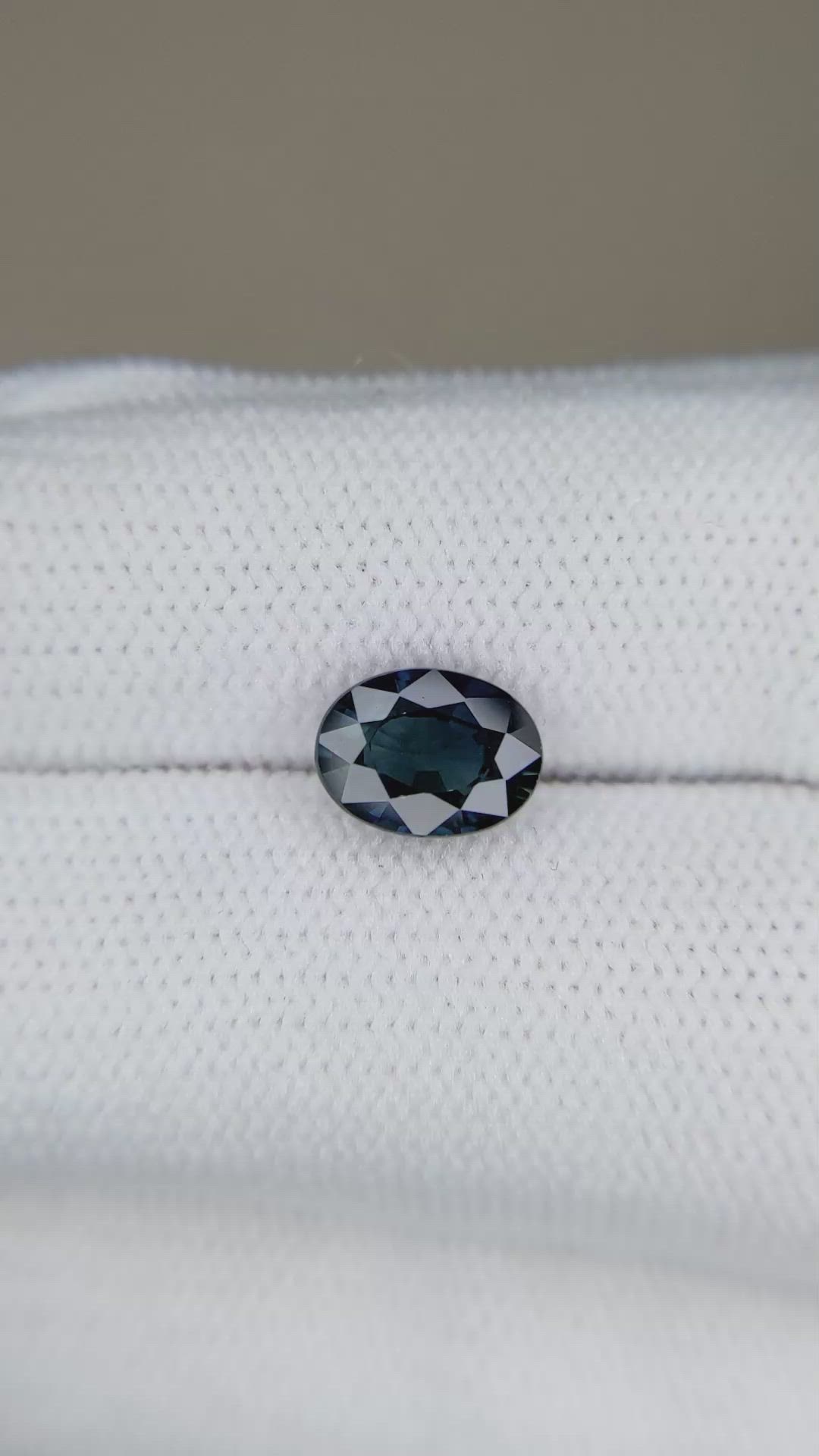 1.66 Ct. Bluish Green Sapphire from Ceylon (Sri Lanka) Size Video