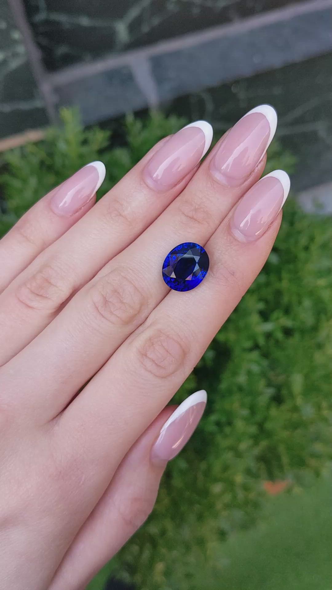 10.60 Ct. Blue Sapphire from Ceylon (Sri Lanka) Size Video