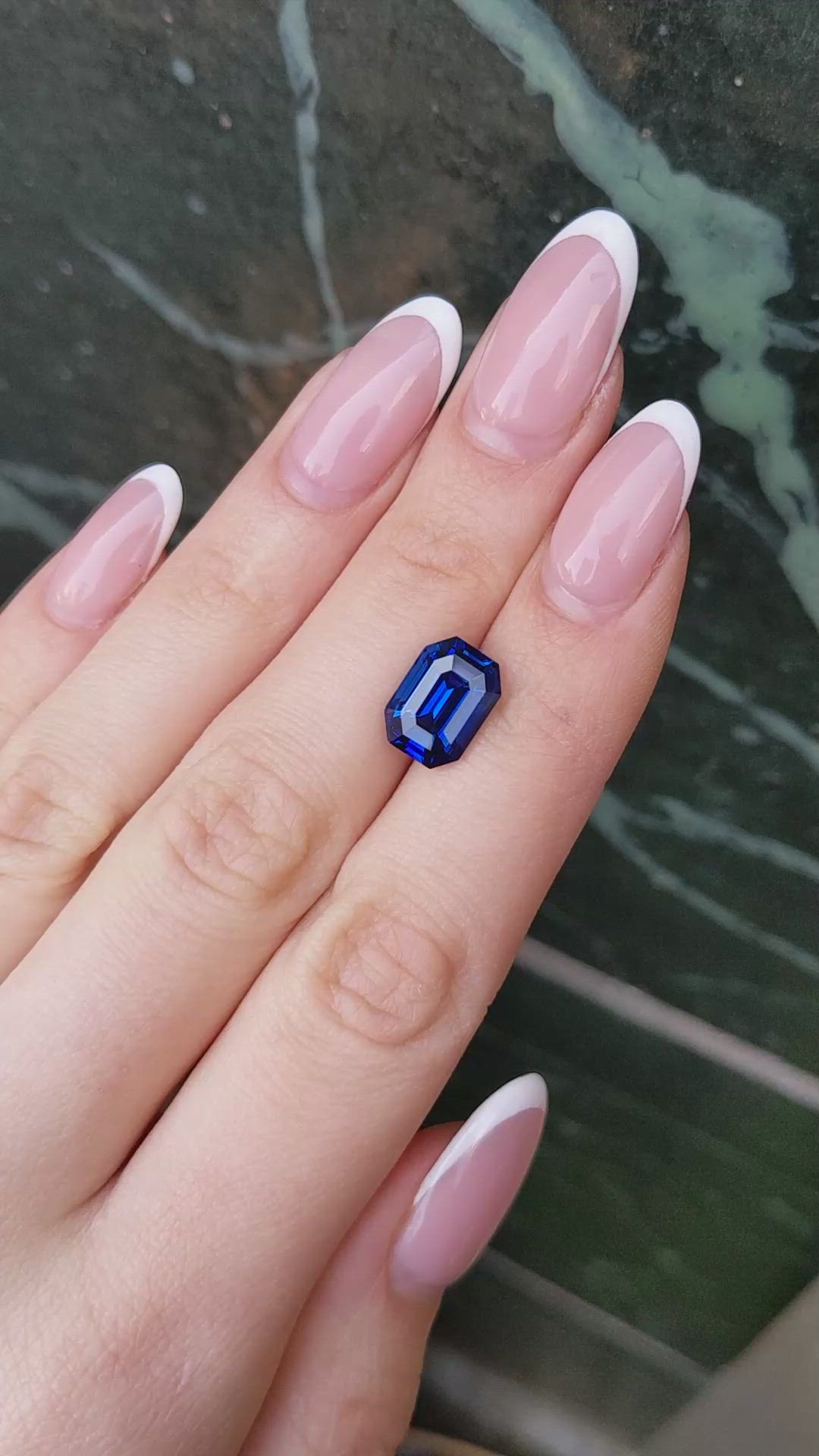 5.86 Ct. Blue Sapphire from Ceylon (Sri Lanka) Size Video