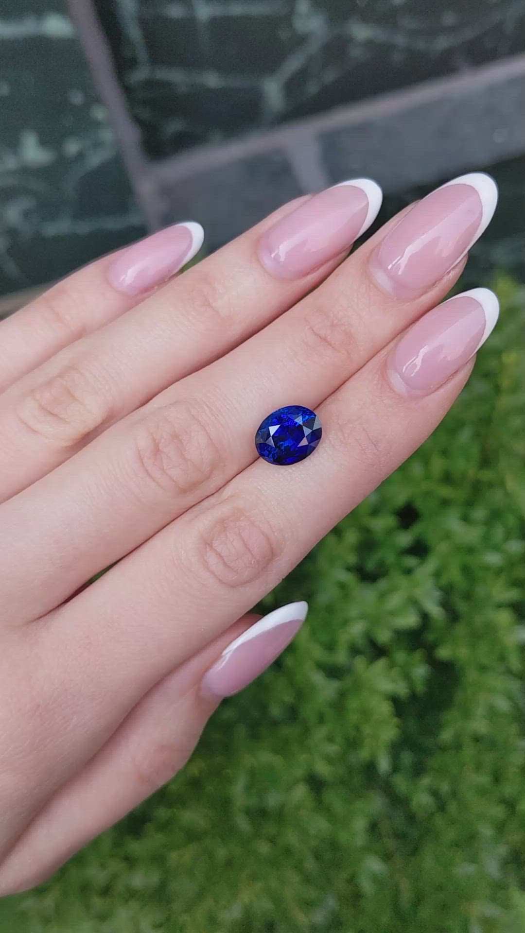 6.16 Ct. Blue Sapphire from Ceylon (Sri Lanka) Size Video