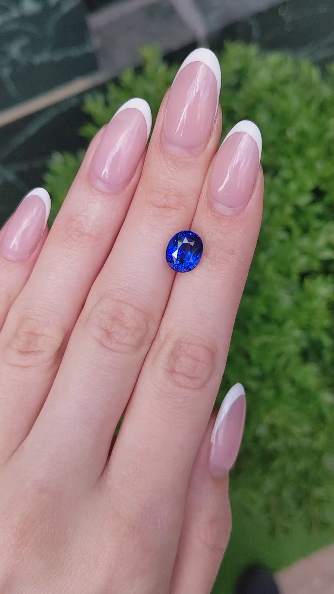 4.96 Ct. Blue Sapphire from Ceylon (Sri Lanka) Size Video
