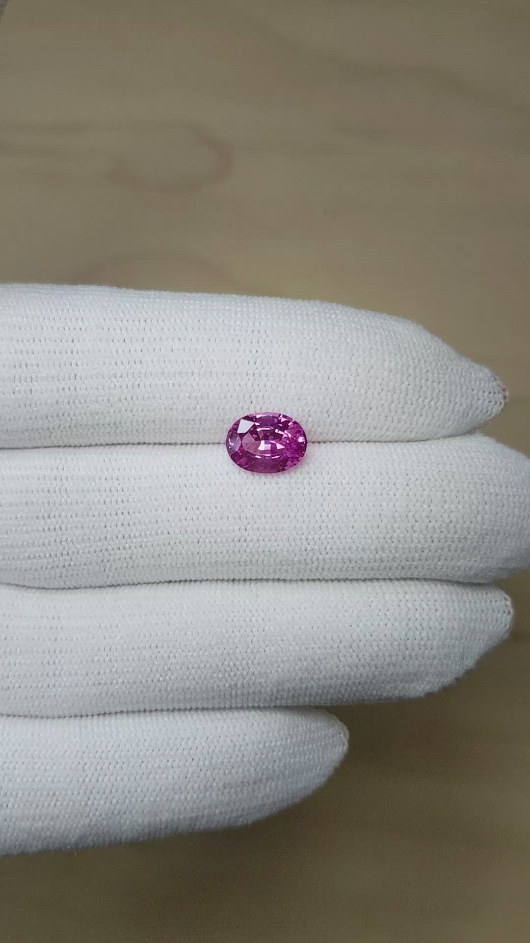 2.34 Ct. Purplish Pink Sapphire from Ceylon (Sri Lanka) Size Video
