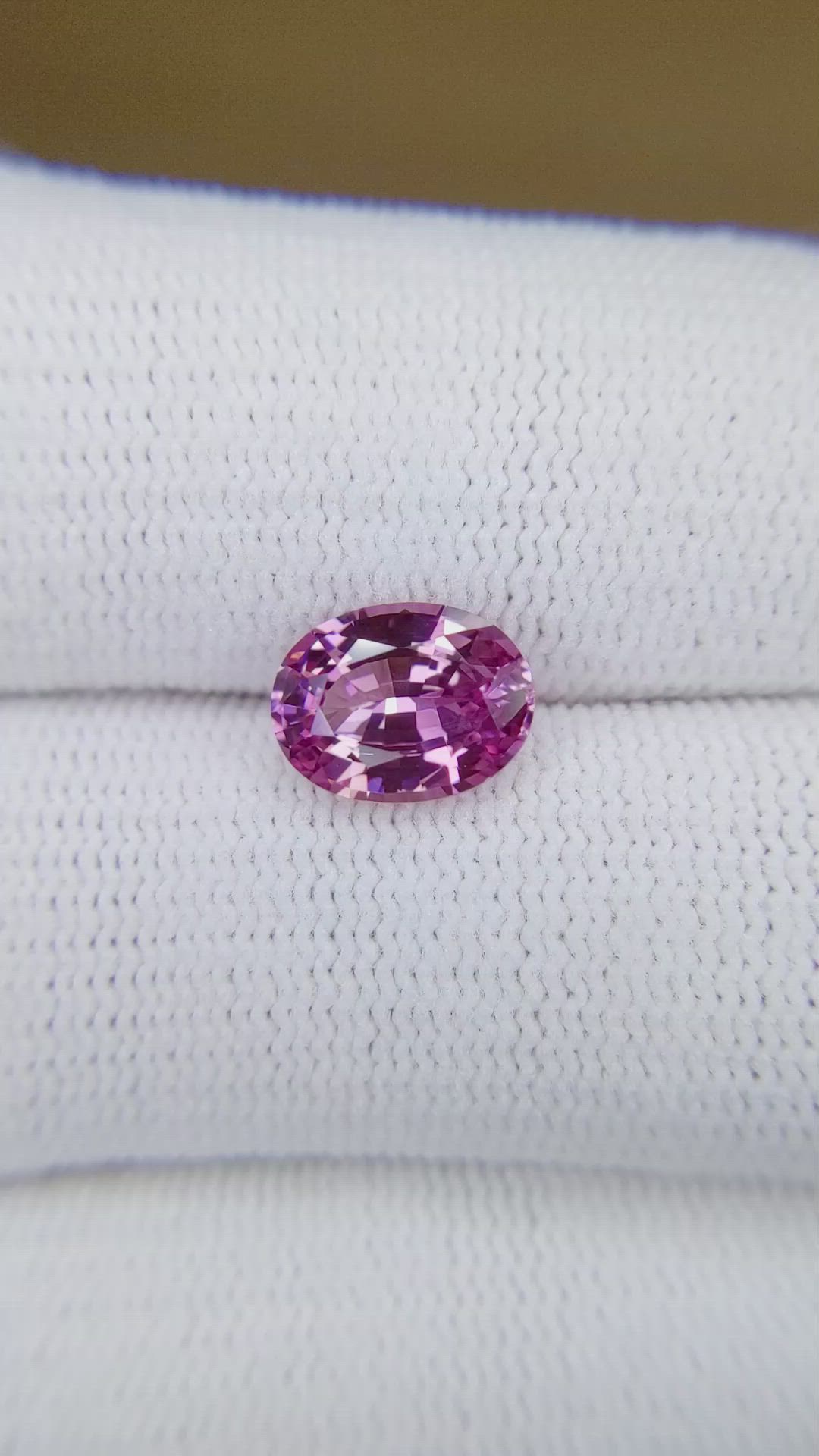 2.34 Ct. Purplish Pink Sapphire from Ceylon (Sri Lanka) Size Video