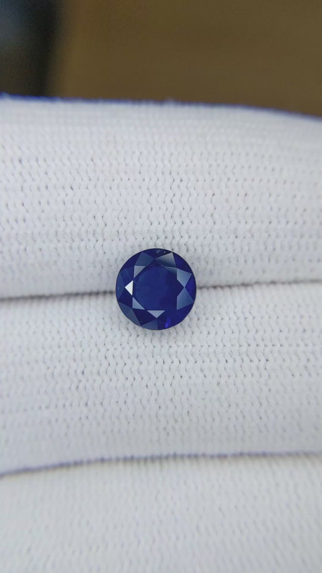 2.06 Ct. Blue Sapphire from Ceylon (Sri Lanka) Size Video