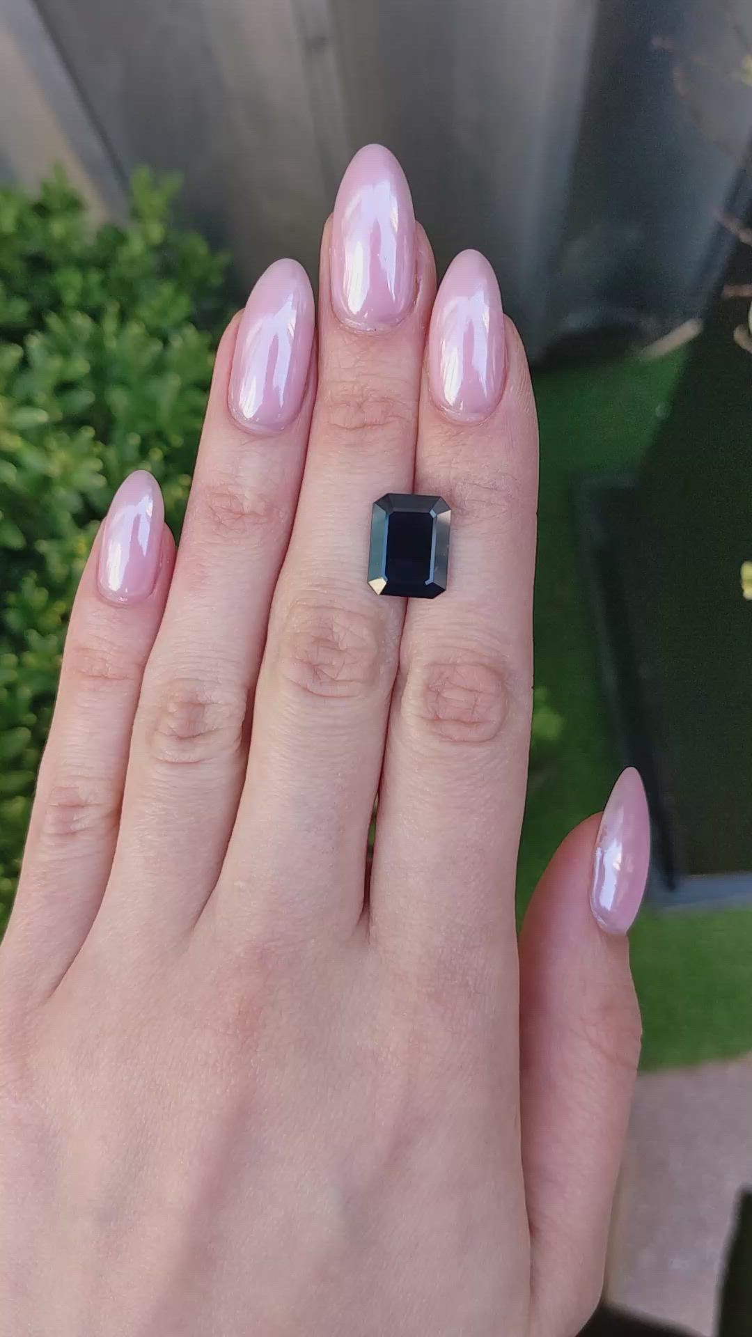 6.99 Ct. Blue Sapphire from Ceylon (Sri Lanka) Size Video