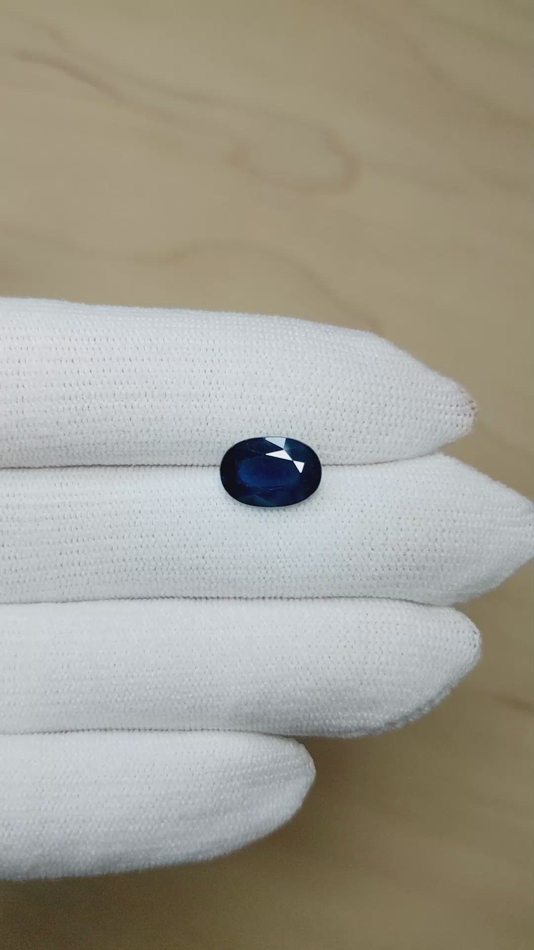 3.42 Ct. Blue Sapphire from Ceylon (Sri Lanka) Size Video