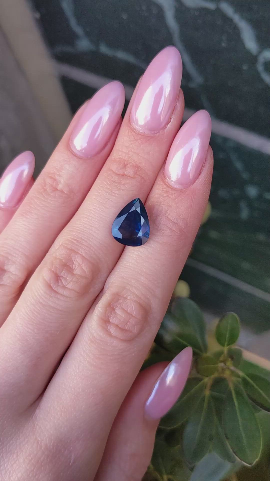 5.22 Ct. Blue Sapphire from Ceylon (Sri Lanka) Size Video