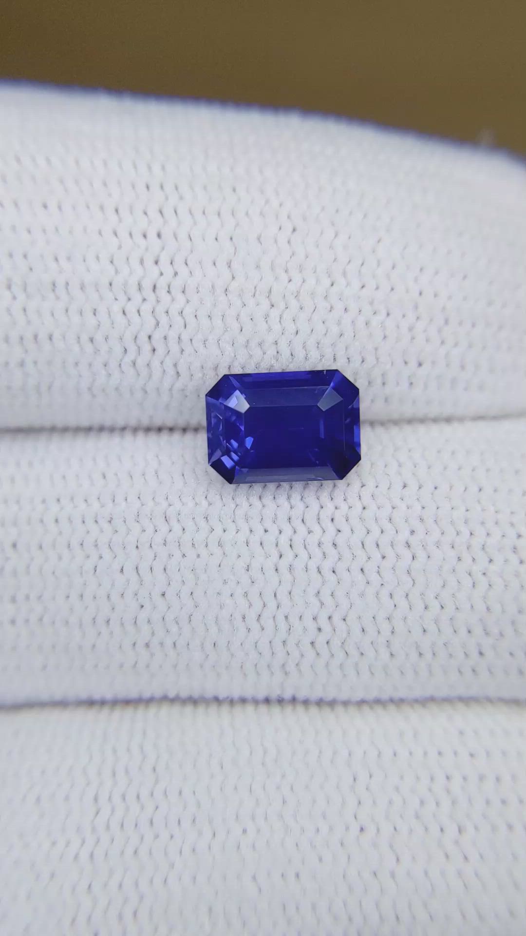 2.01 Ct. Color Change Sapphire from Ceylon (Sri Lanka) Size Video