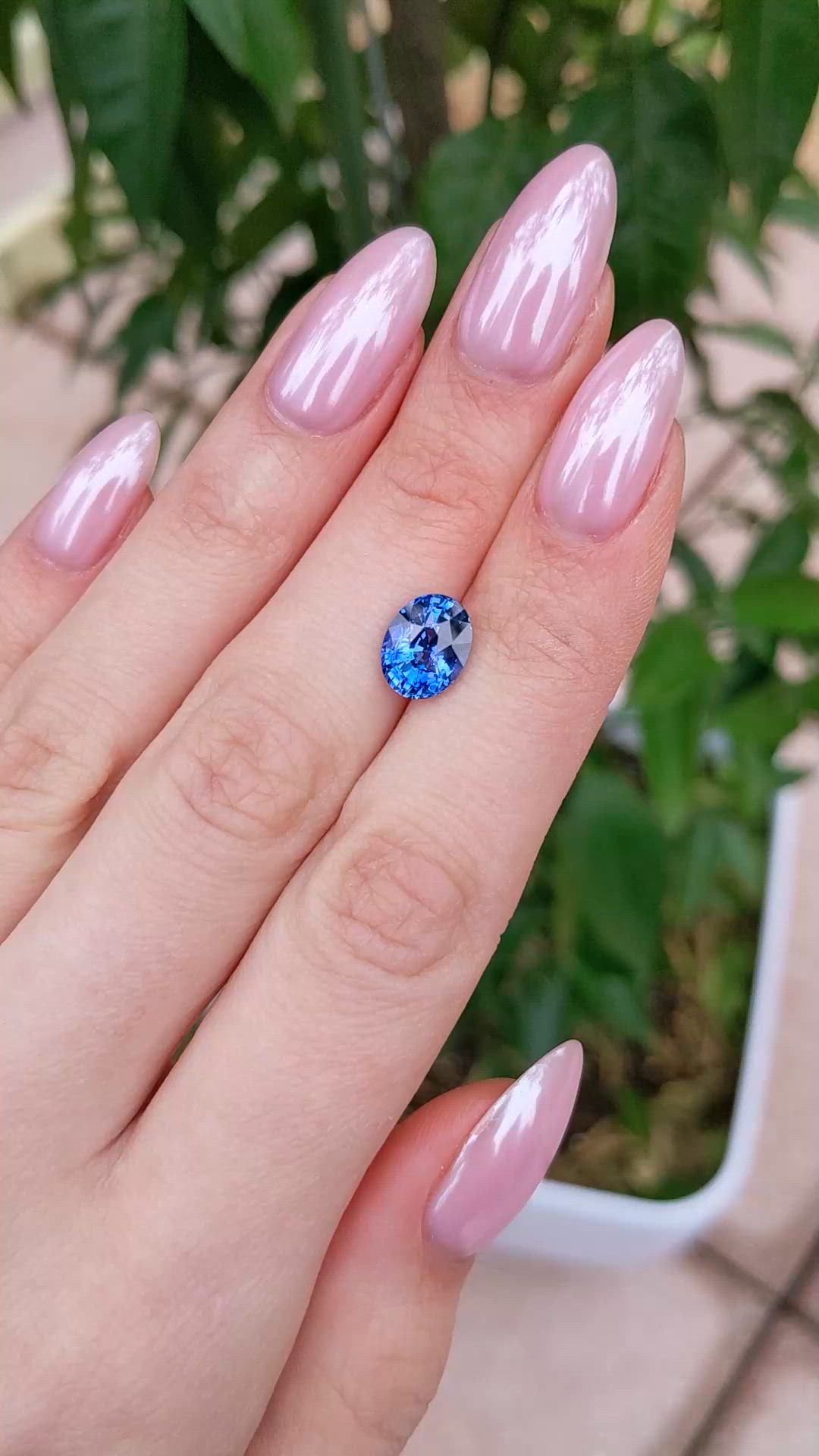 3.52 Ct. Blue Sapphire from Ceylon (Sri Lanka) Size Video