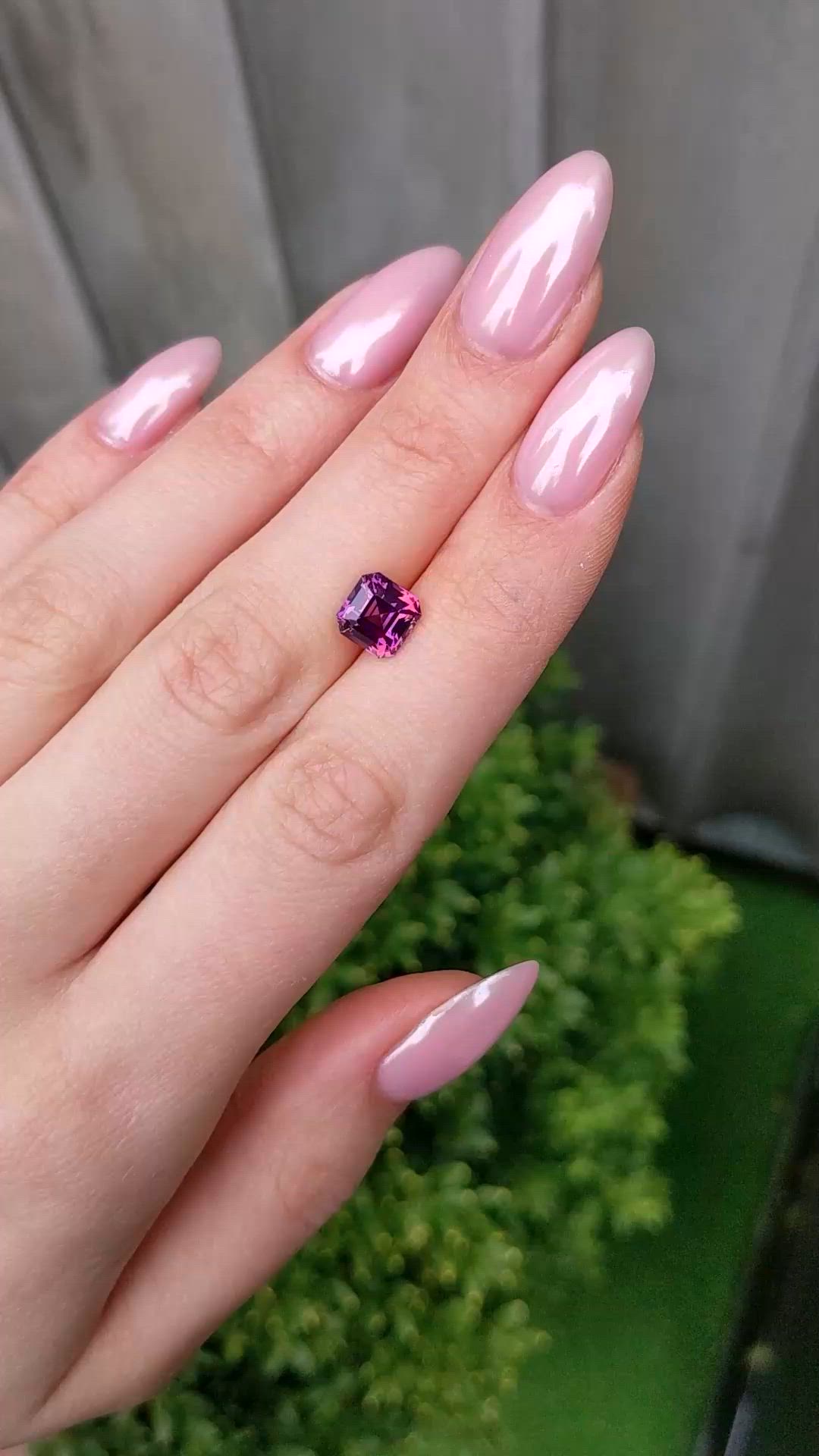 3.03 Ct. Purplish Pink Sapphire from Ceylon (Sri Lanka) Size Video