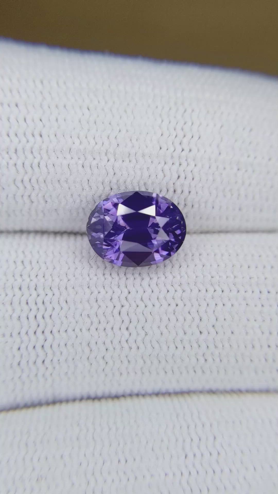 3.52 Ct. Purple Sapphire from Ceylon (Sri Lanka) Size Video