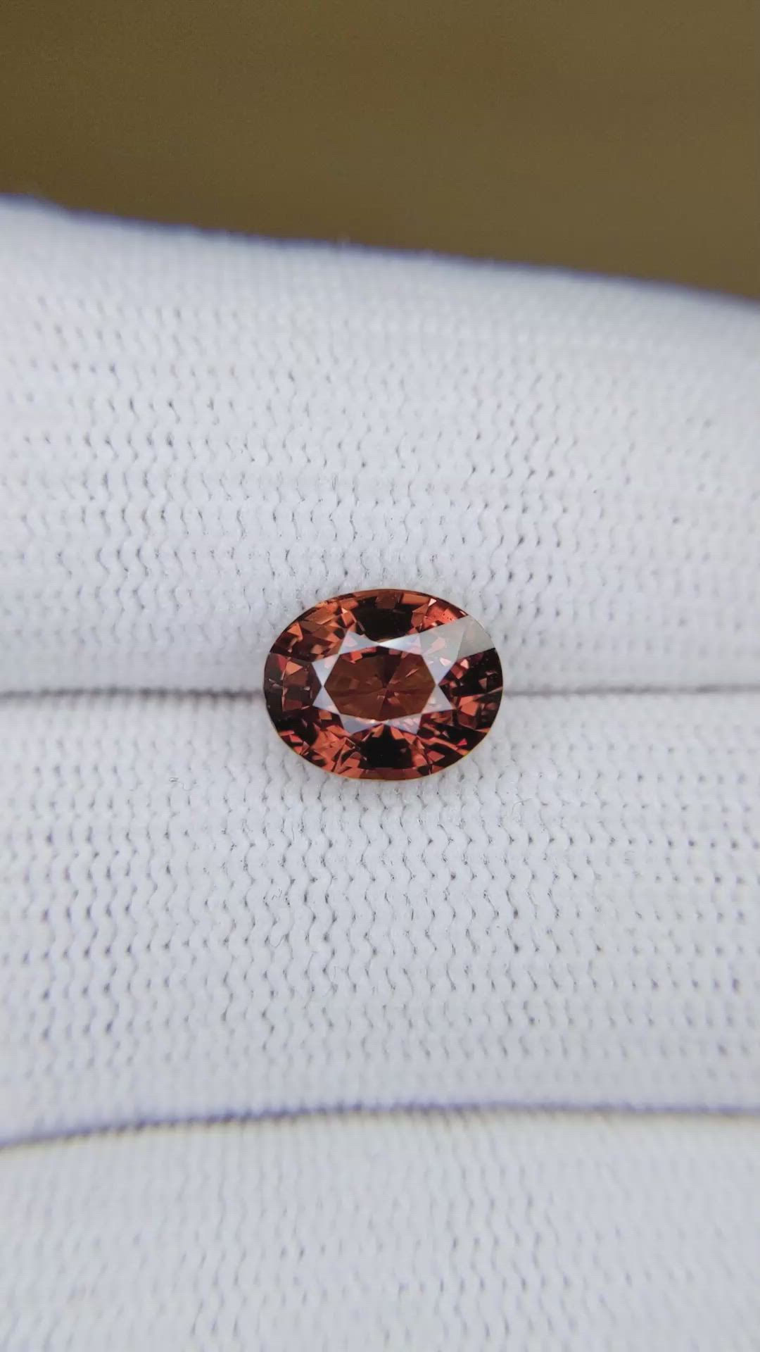 3.05 Ct. Orangish Brown Sapphire from Ceylon (Sri Lanka) Size Video