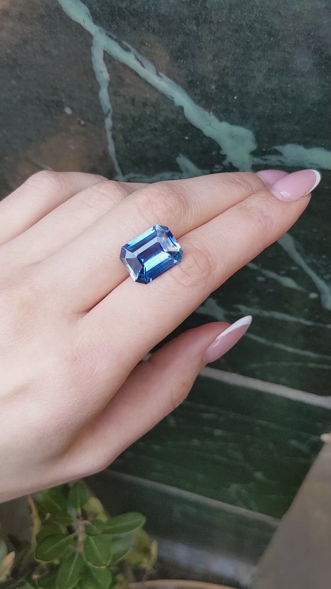 13.99 Ct. Blue Sapphire from Ceylon (Sri Lanka) Size Video