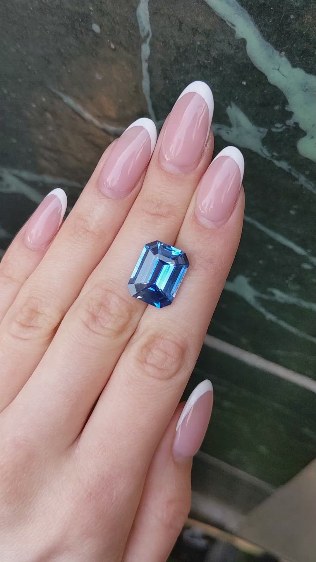 13.99 Ct. Blue Sapphire from Ceylon (Sri Lanka) Size Video