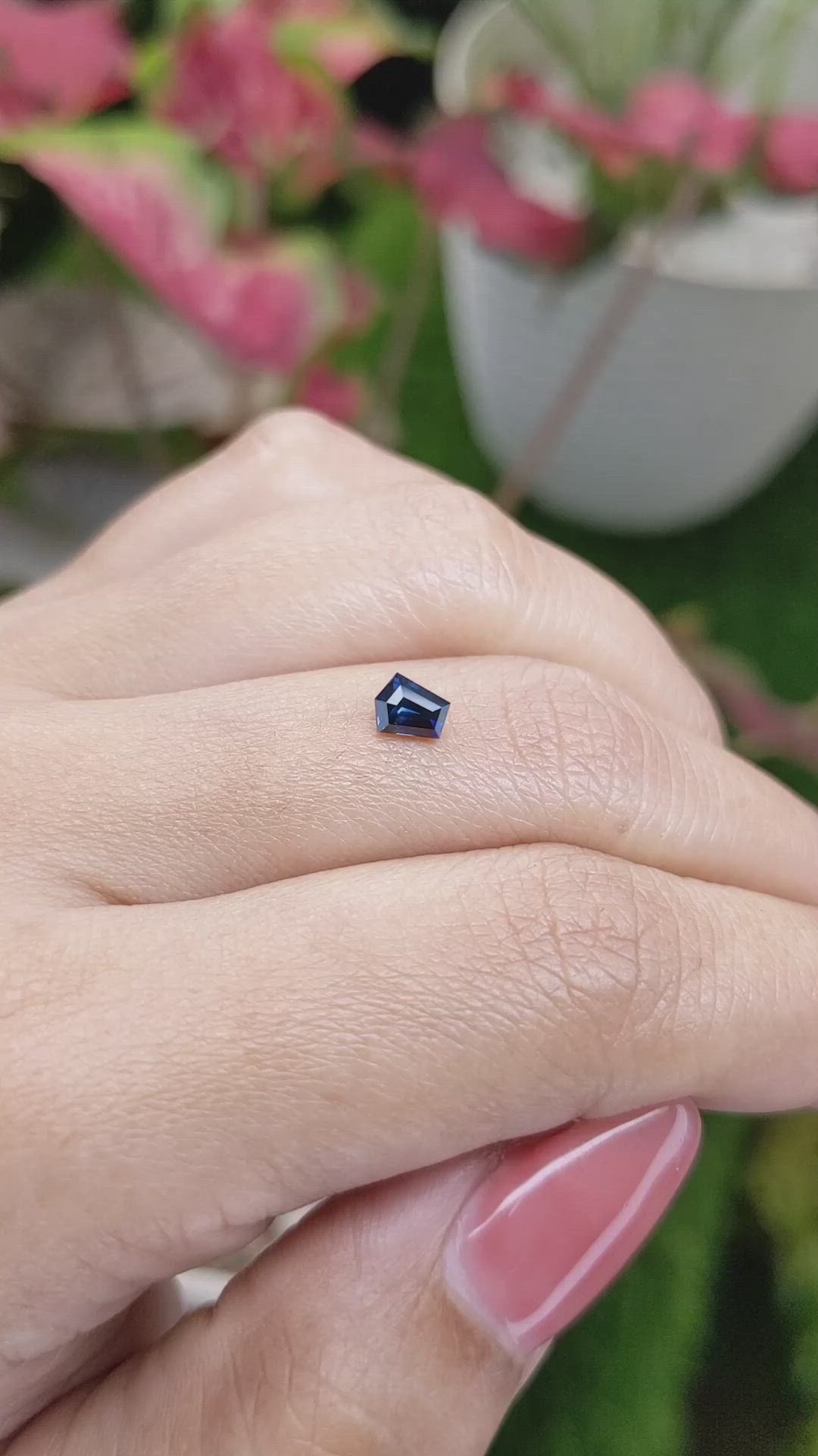 0.44 Ct. Blue Sapphire from Ceylon (Sri Lanka) Size Video