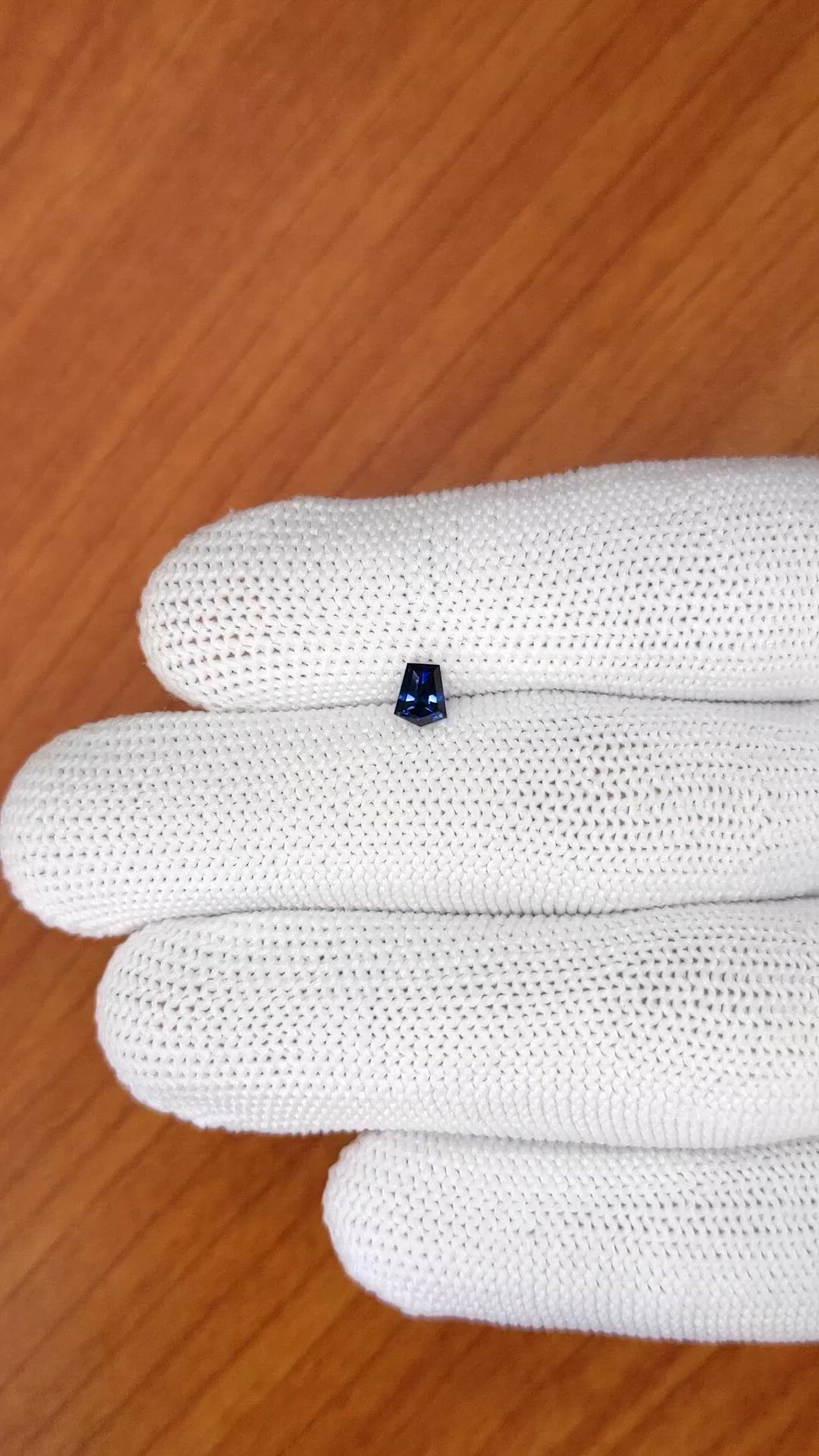 0.44 Ct. Blue Sapphire from Ceylon (Sri Lanka) Size Video