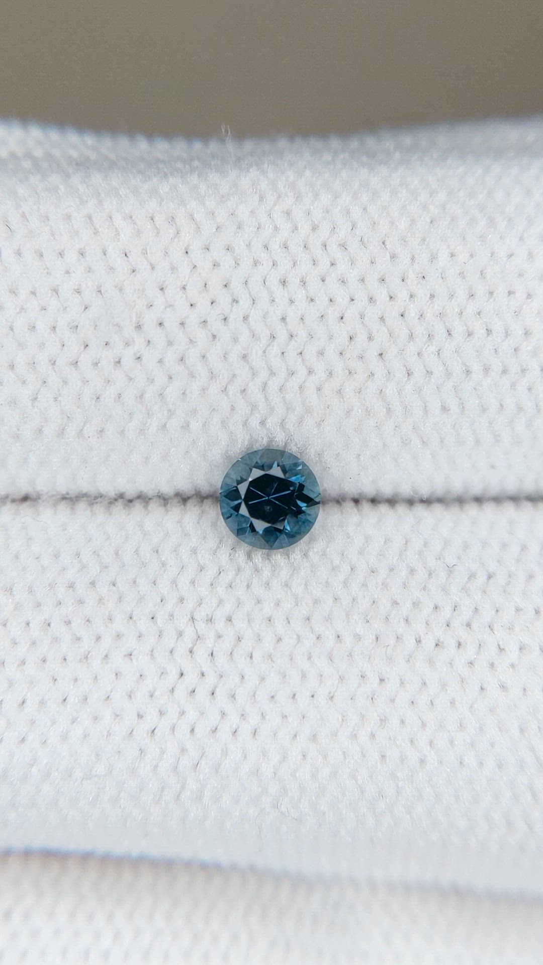 0.35 Ct. Greenish Blue Sapphire from Montana Size Video