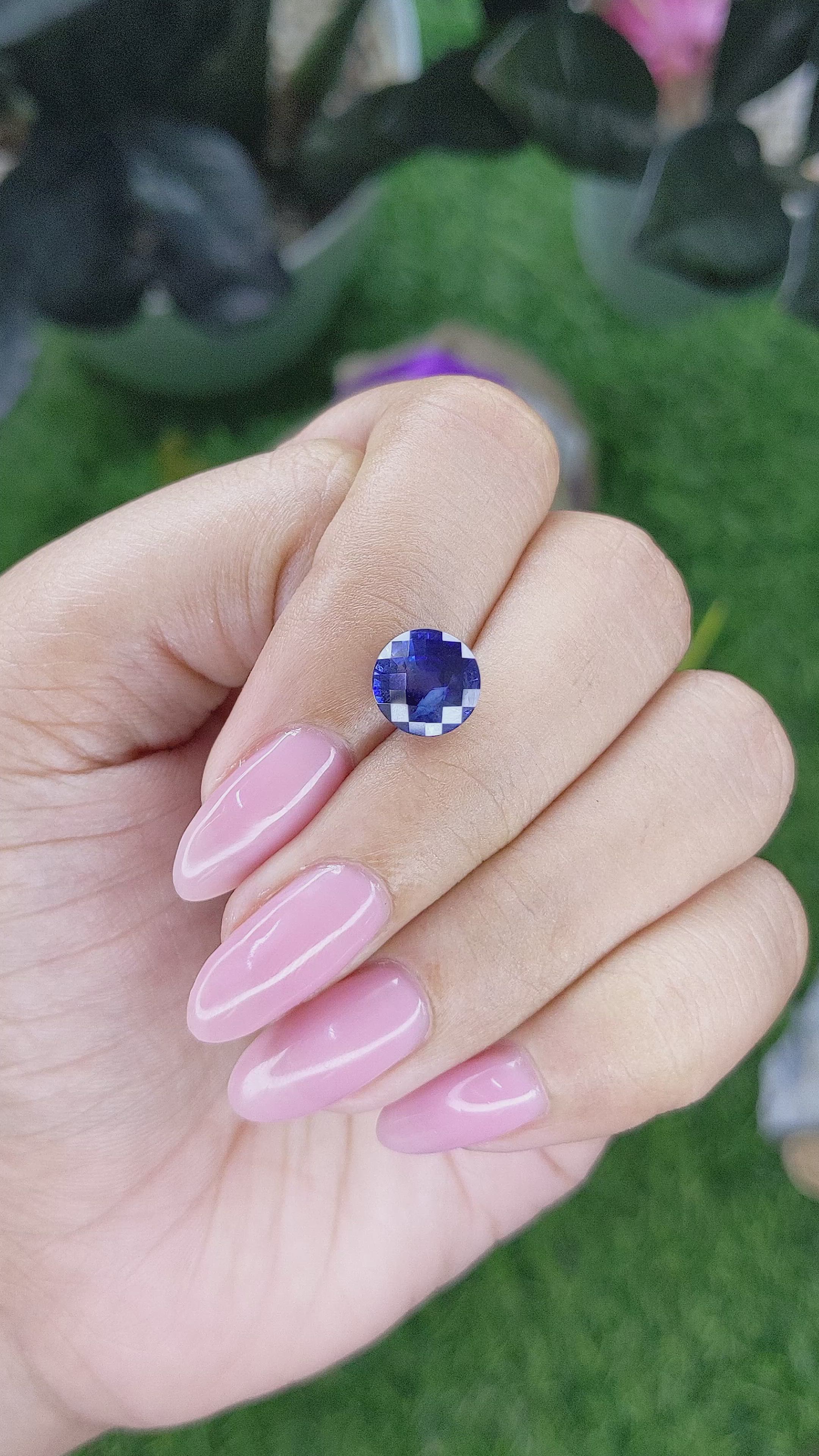 3.15 Ct. Blue Sapphire from Ceylon (Sri Lanka) Size Video