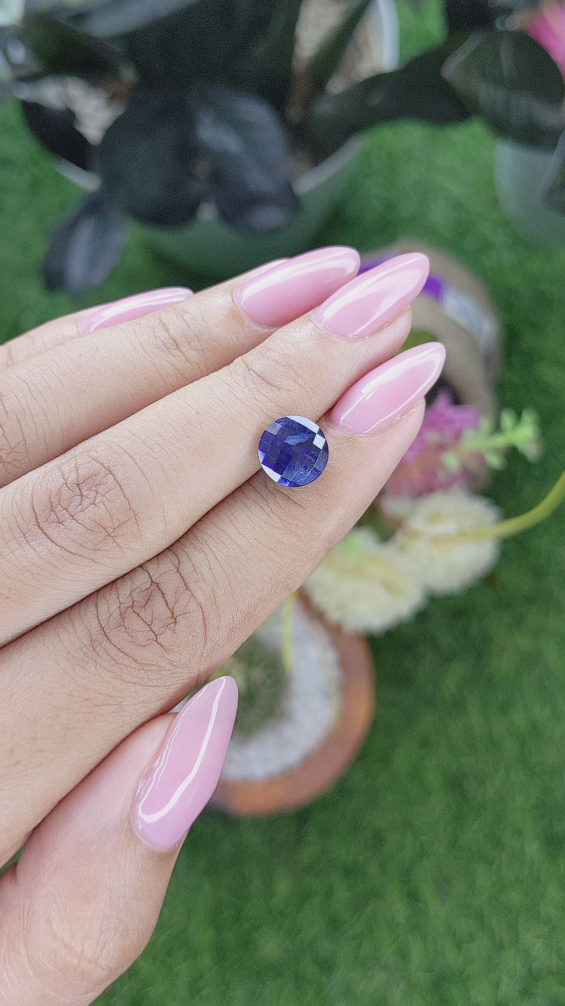 3.15 Ct. Blue Sapphire from Ceylon (Sri Lanka) Size Video