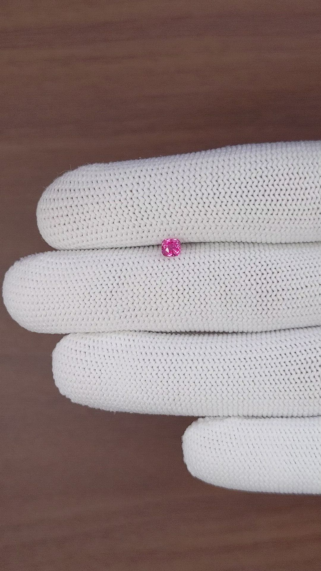 0.33 Ct. Pink Sapphire from Ceylon (Sri Lanka) Size Video