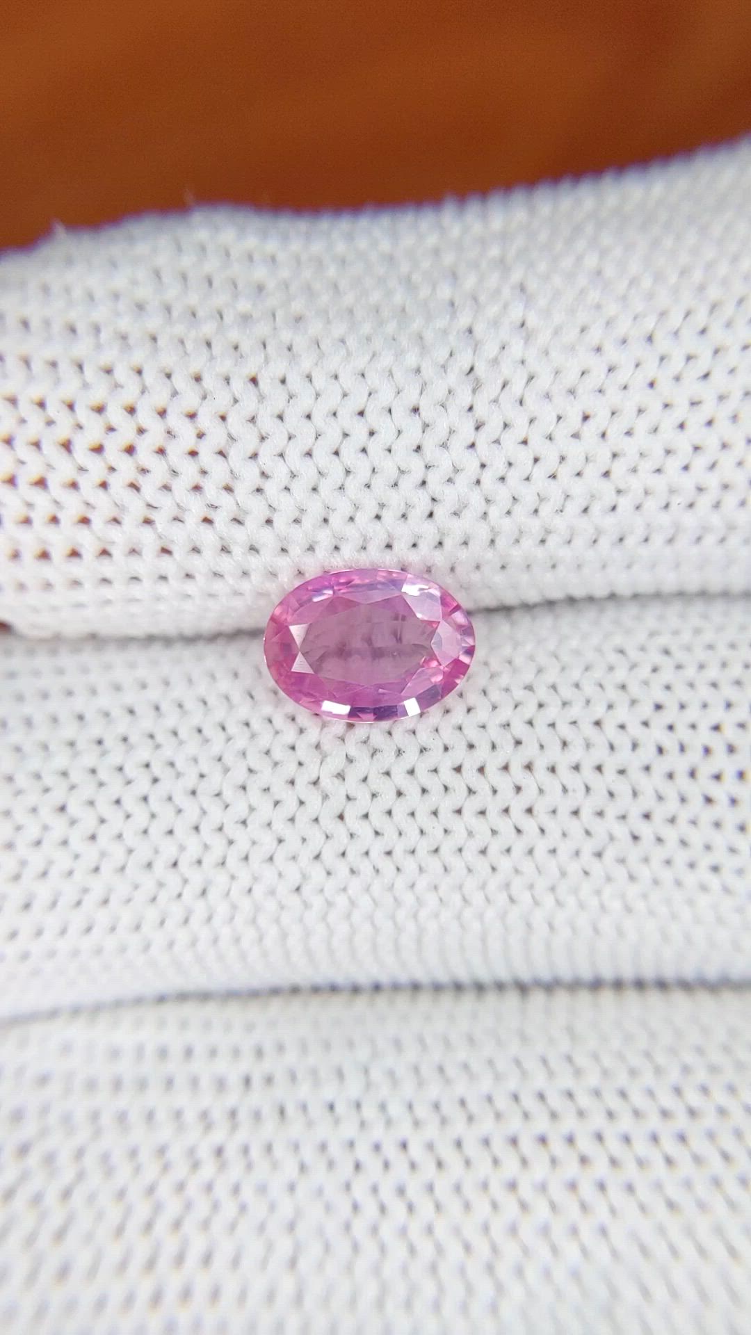 1.24 Ct. Pink Sapphire from Ceylon (Sri Lanka) Size Video