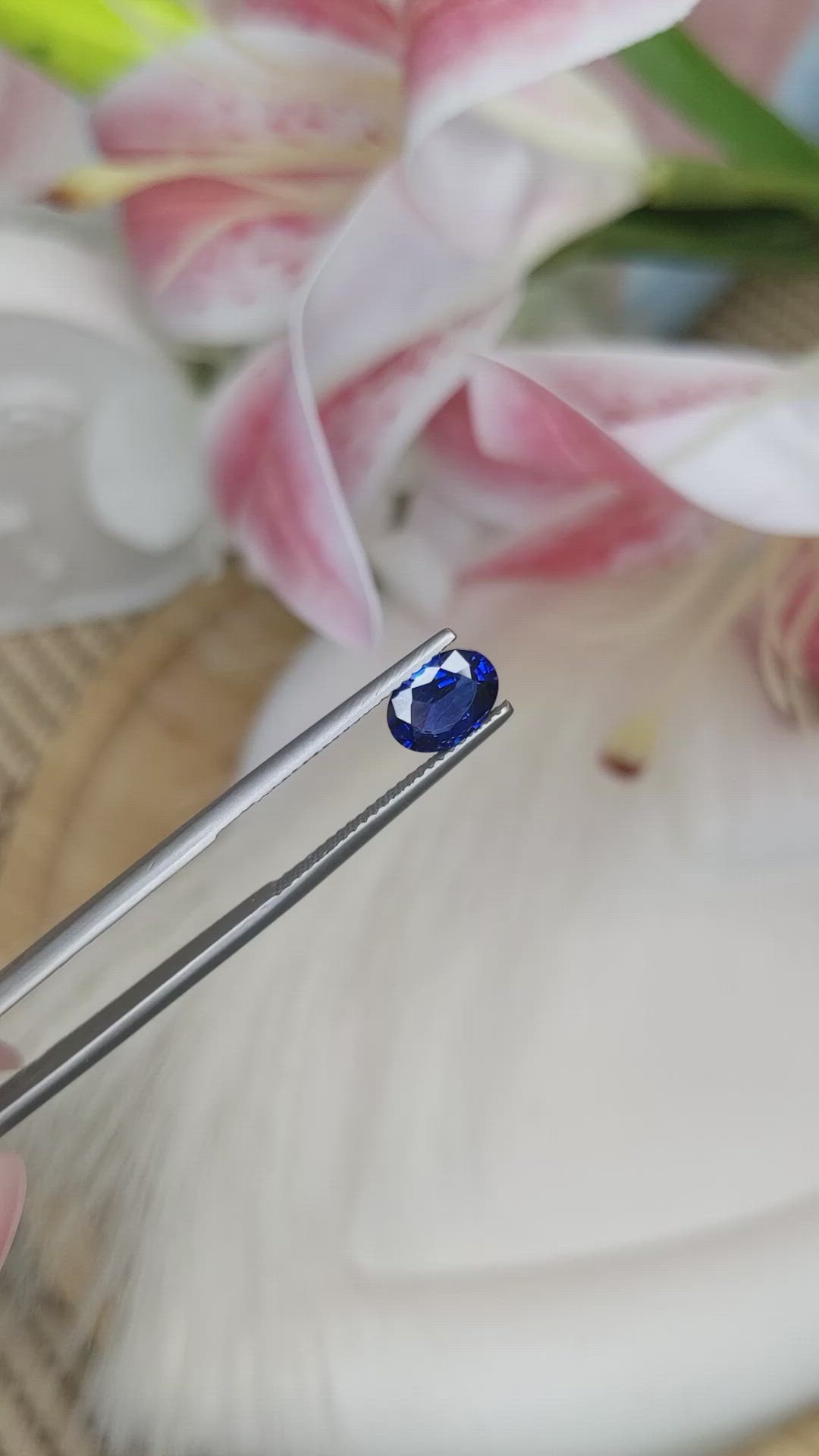 1.44 Ct. Blue Sapphire from Ceylon (Sri Lanka) Size Video