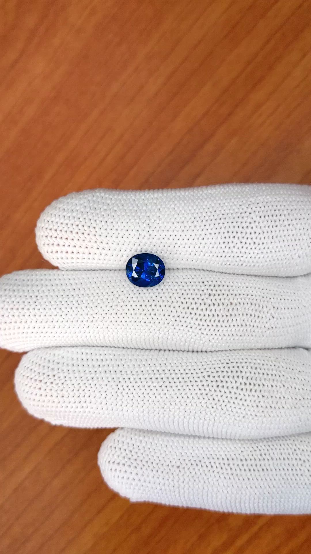 2.28 Ct. Blue Sapphire from Ceylon (Sri Lanka) Size Video