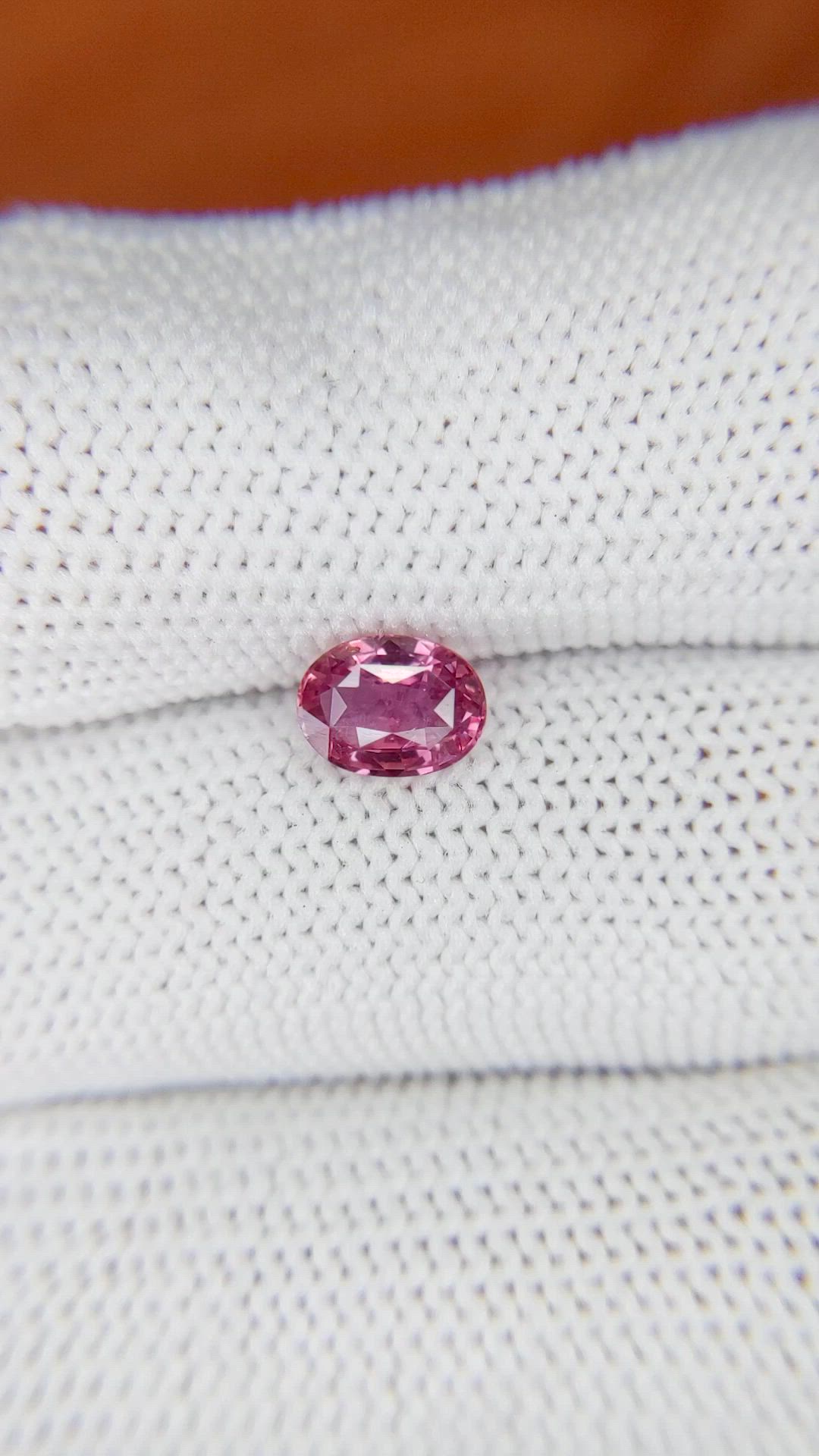 1.05 Ct. Pink Sapphire from Ceylon (Sri Lanka) Size Video