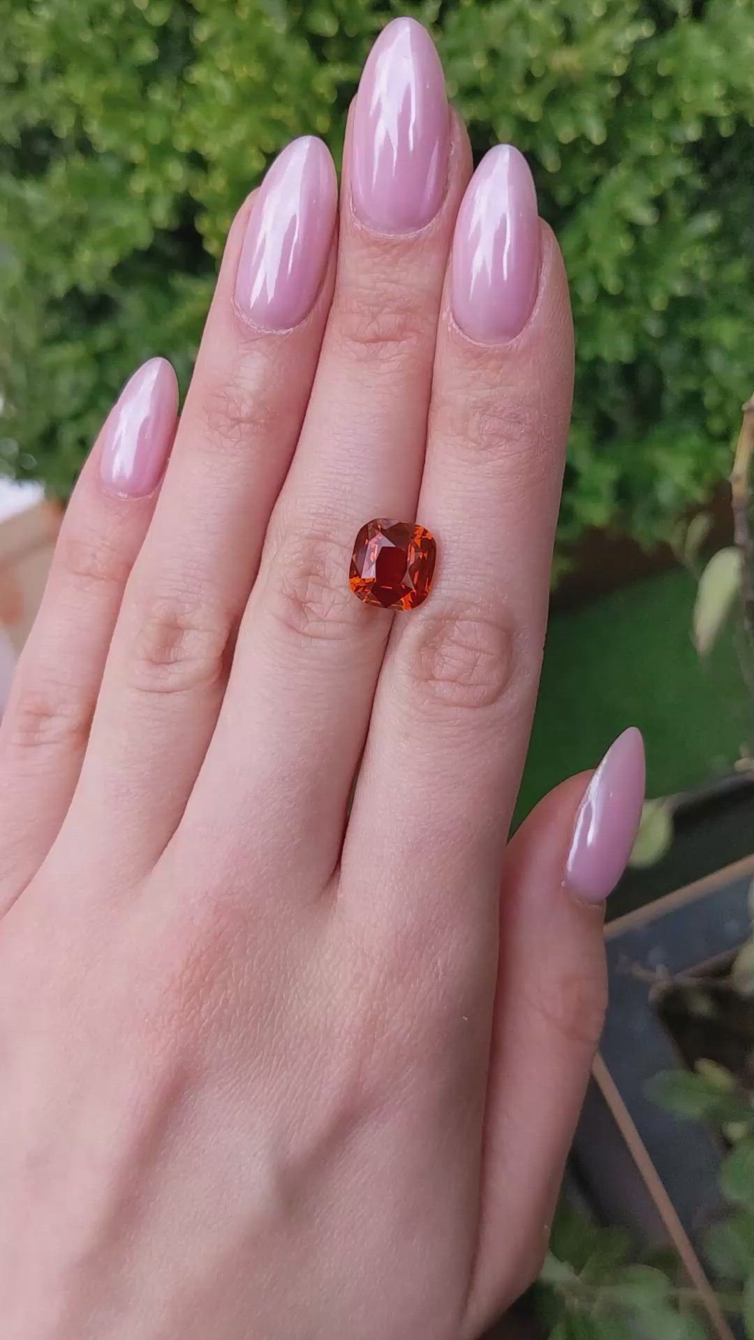 7.04 Ct. Orange Sapphire from Ceylon (Sri Lanka) Size Video